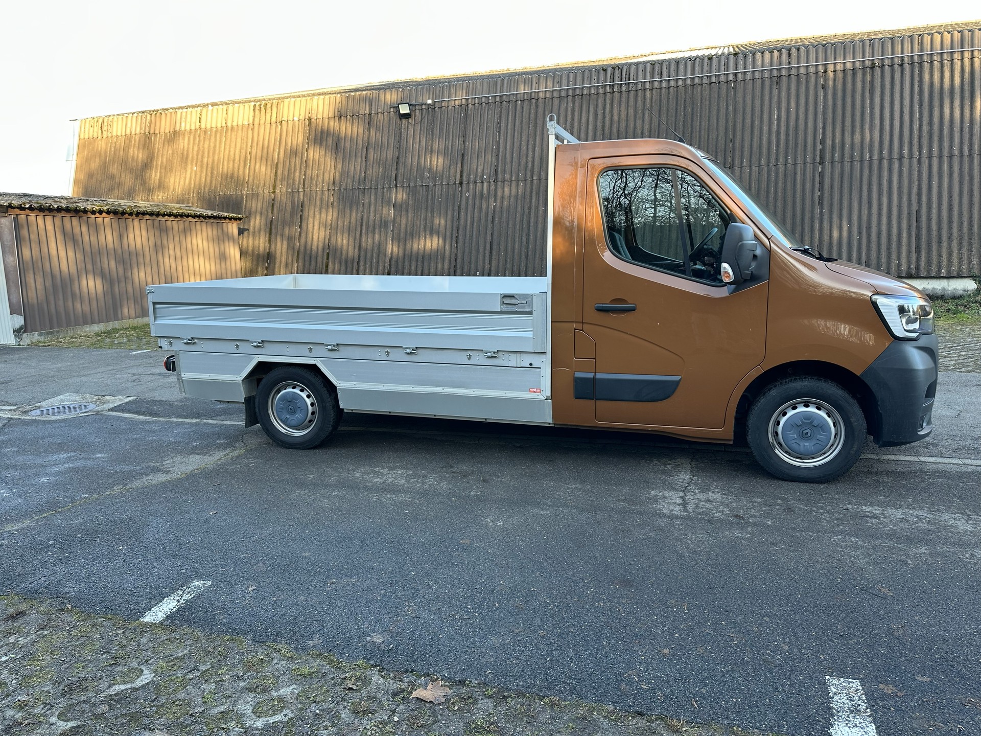 RENAULT Master T35 dCi150 L2-image-3