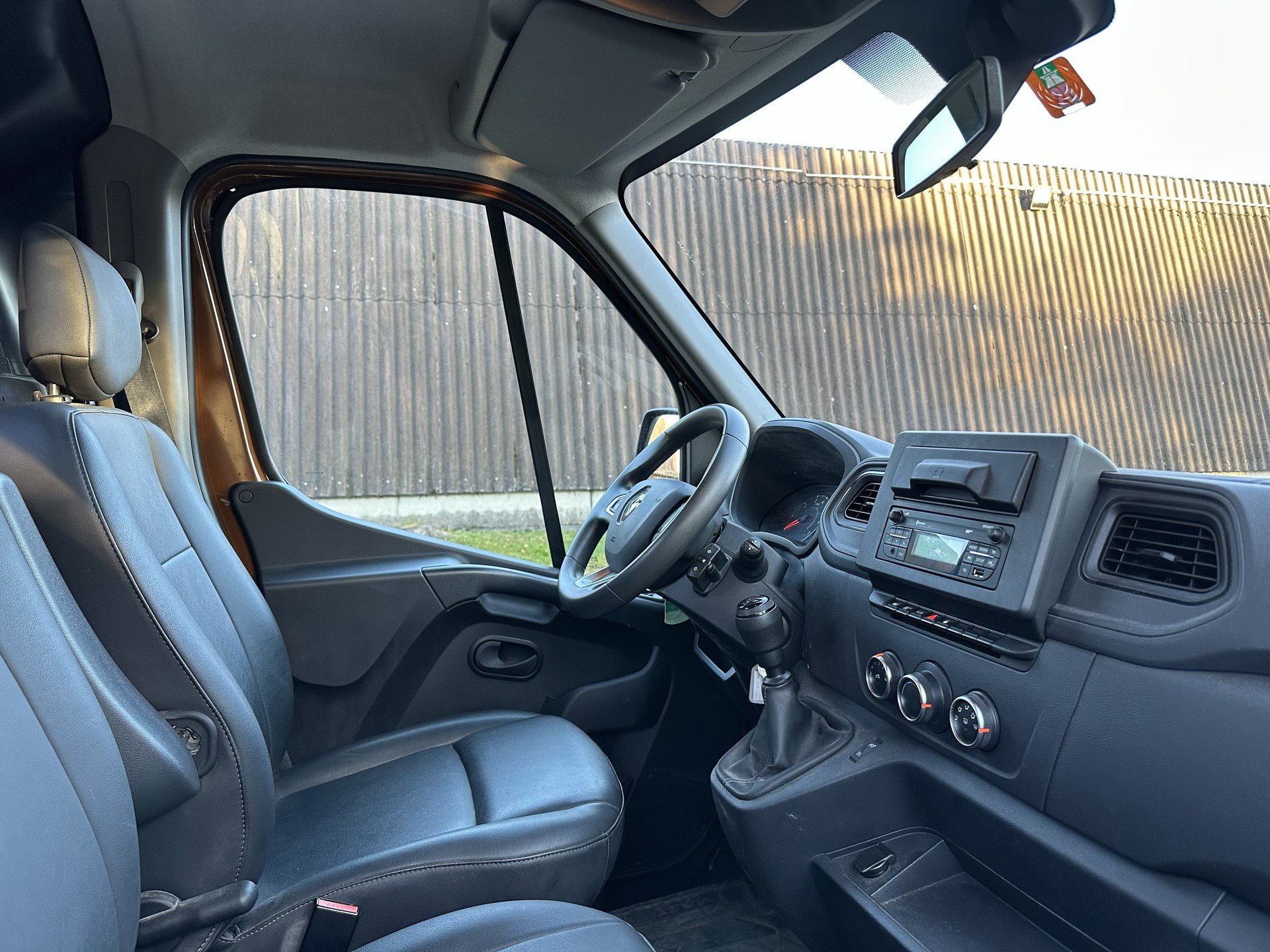 RENAULT Master T35 dCi150 L2-image-13