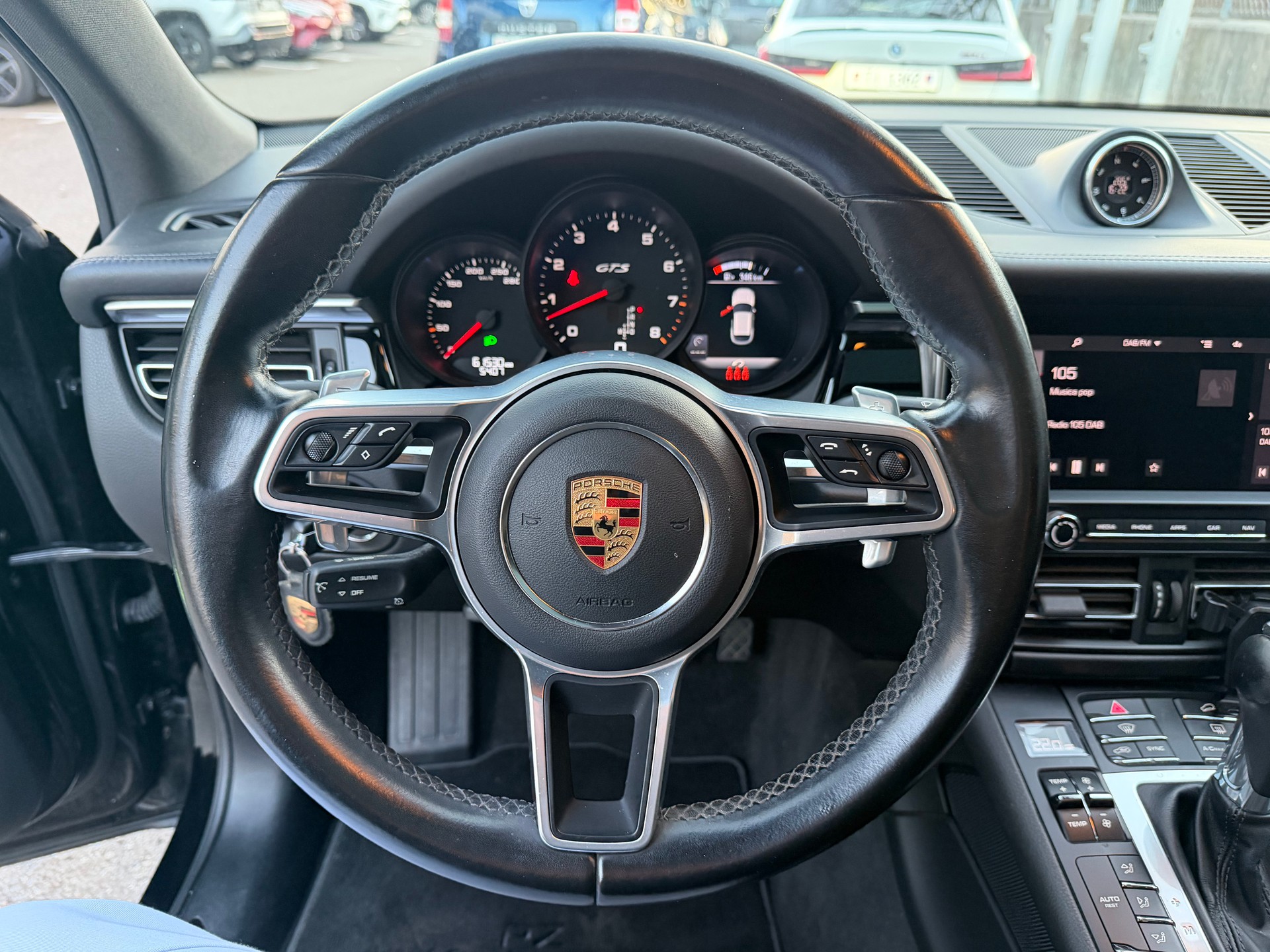 PORSCHE Macan GTS PDK-image-9