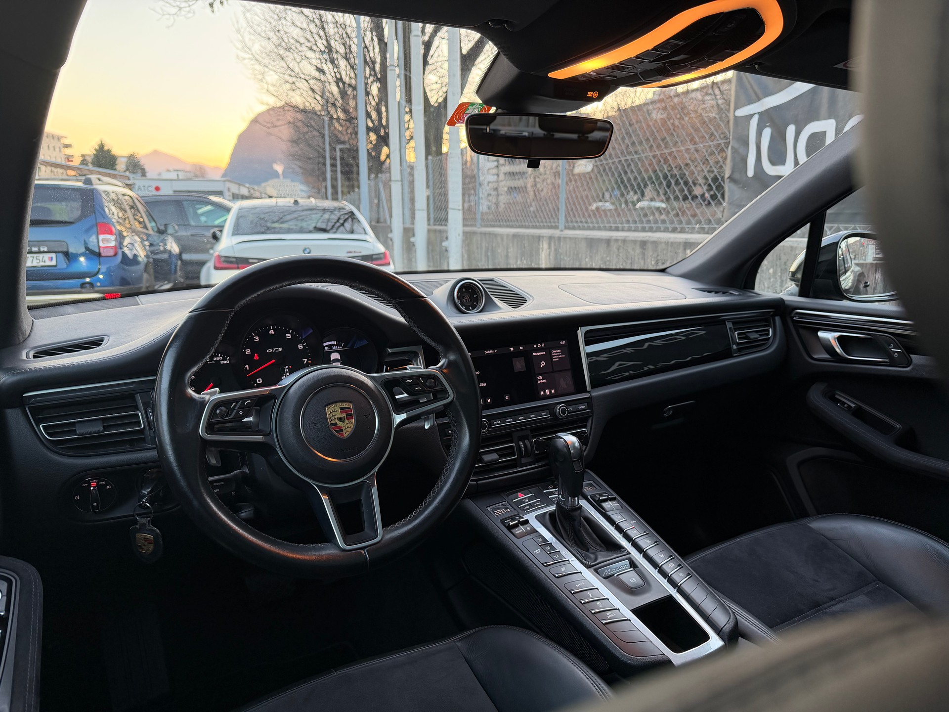 PORSCHE Macan GTS PDK-image-6
