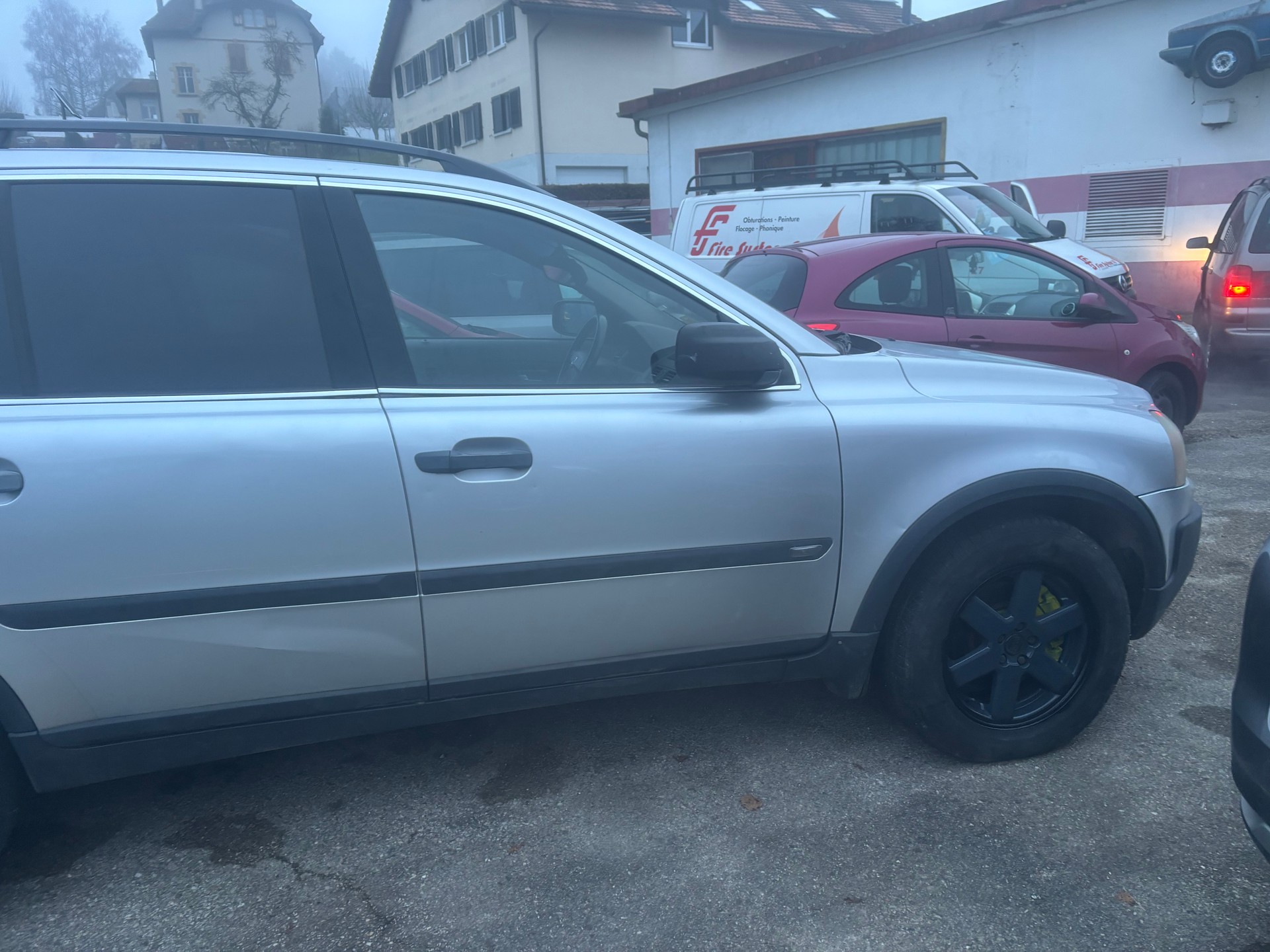 VOLVO XC90 2.5T AWD Geartronic-image-2