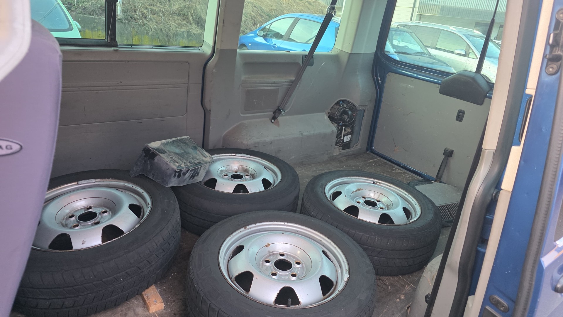 VW T5 2.0 Bi-TDI 4Motion DSG-image-12