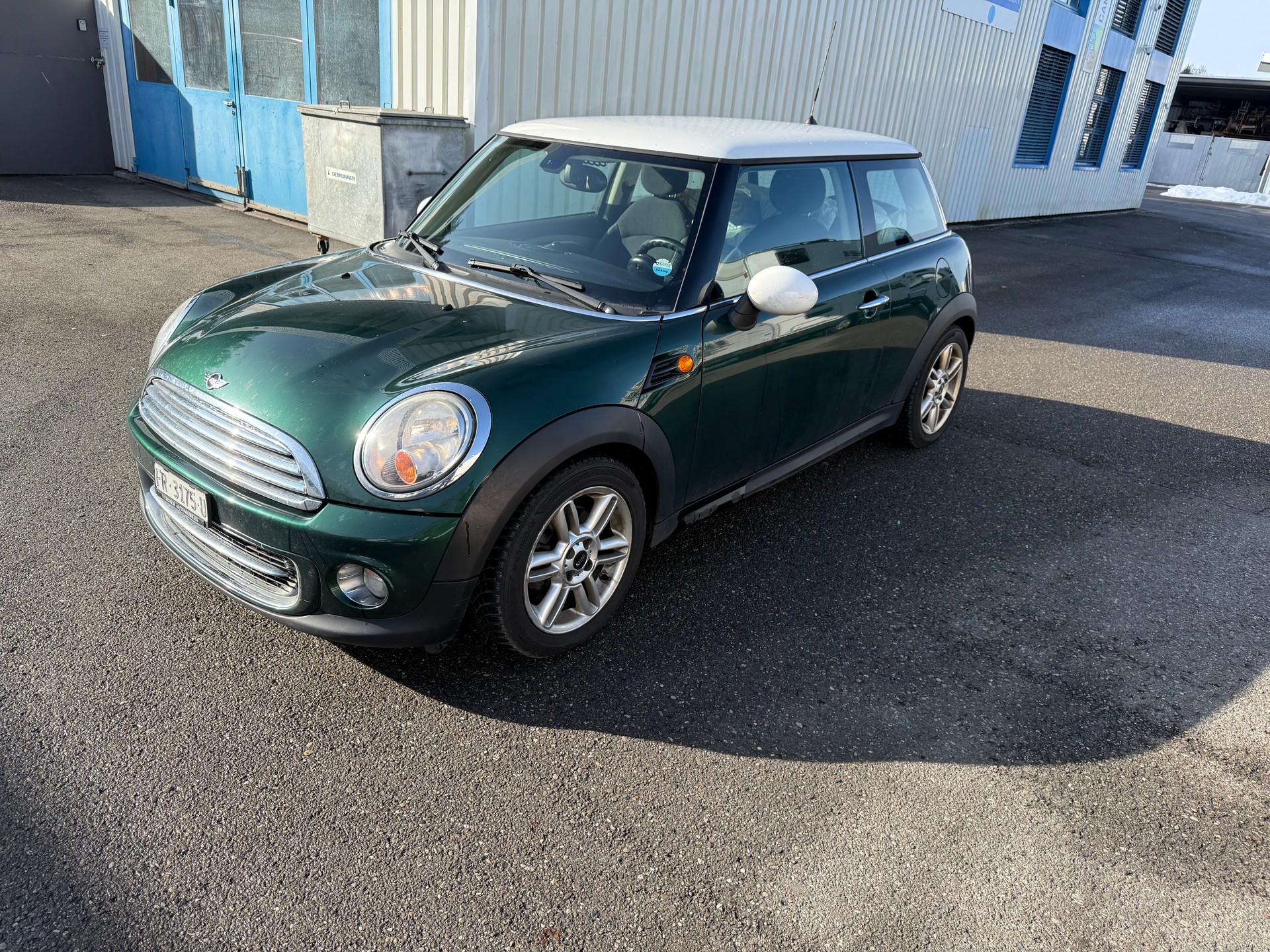 MINI Cooper-image-0