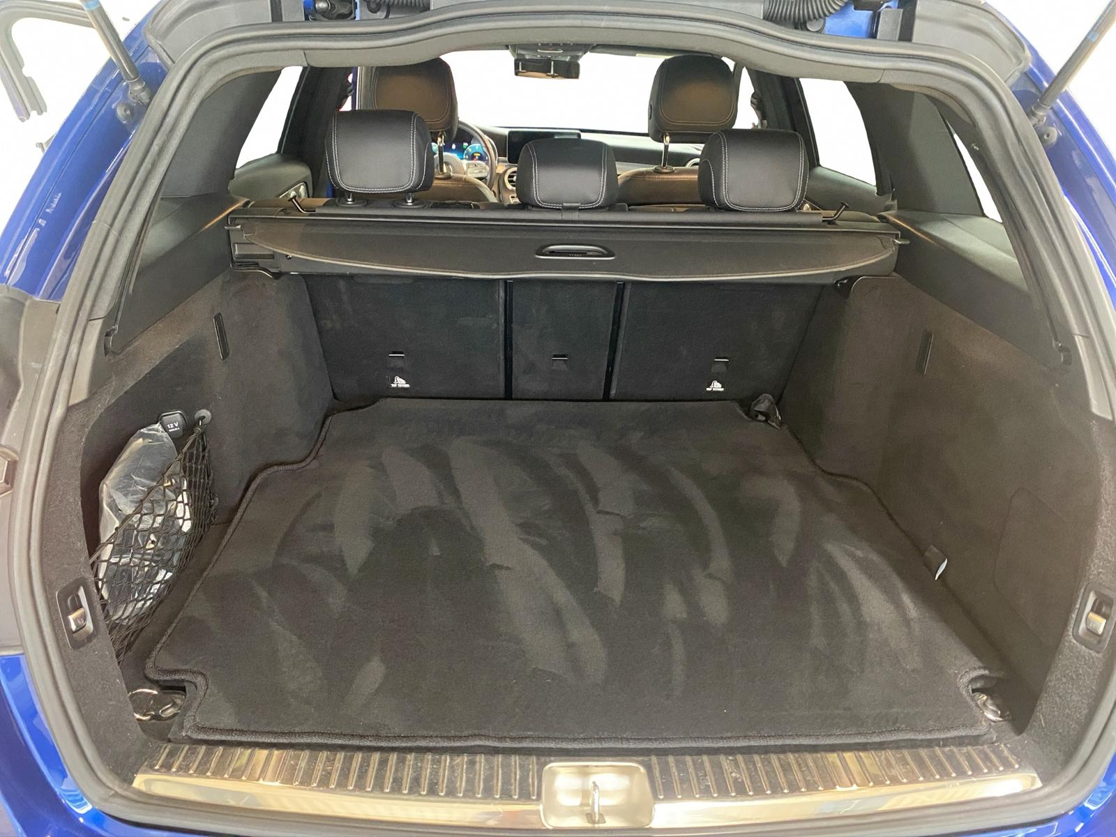 MERCEDES-BENZ C 220 d Swiss Star AMG Line 4M 9G-Tronic-image-14