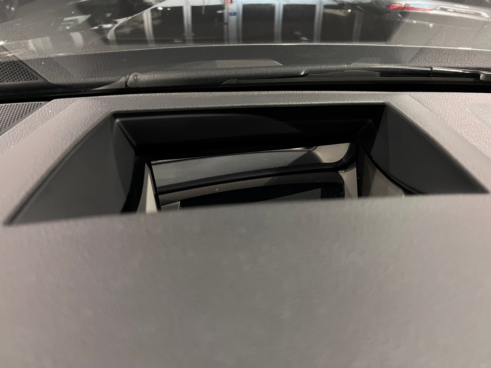AUDI SQ7 4.0 TDI quattro tiptronic-image-24