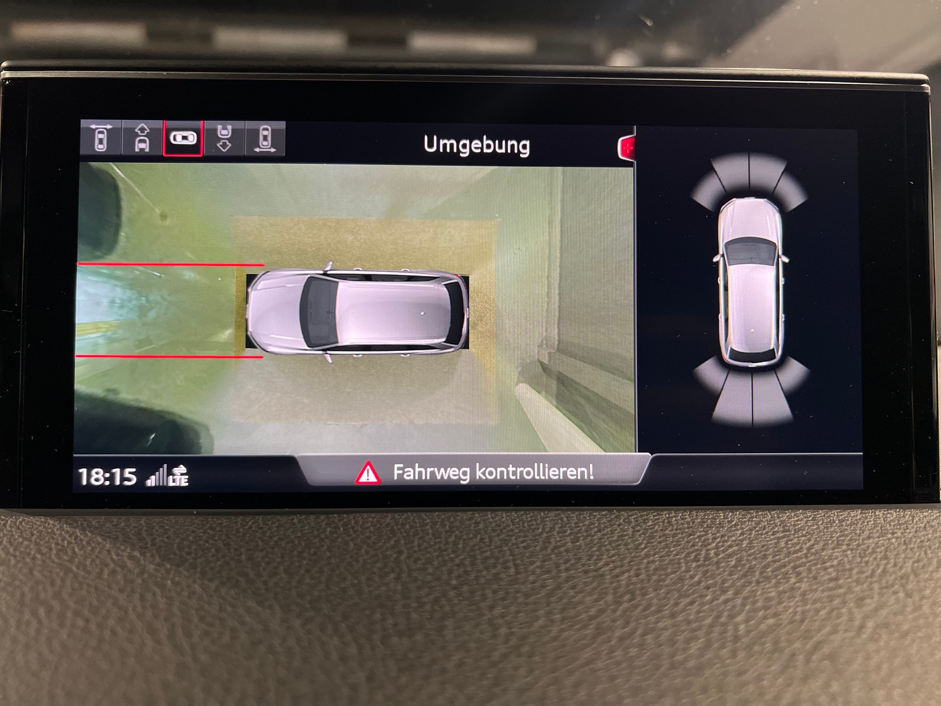 AUDI SQ7 4.0 TDI quattro tiptronic-image-22