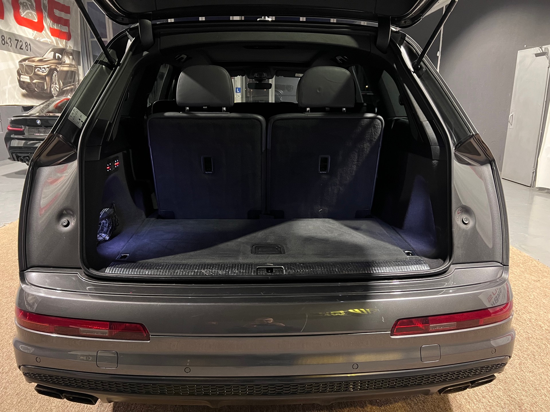 AUDI SQ7 4.0 TDI quattro tiptronic-image-4