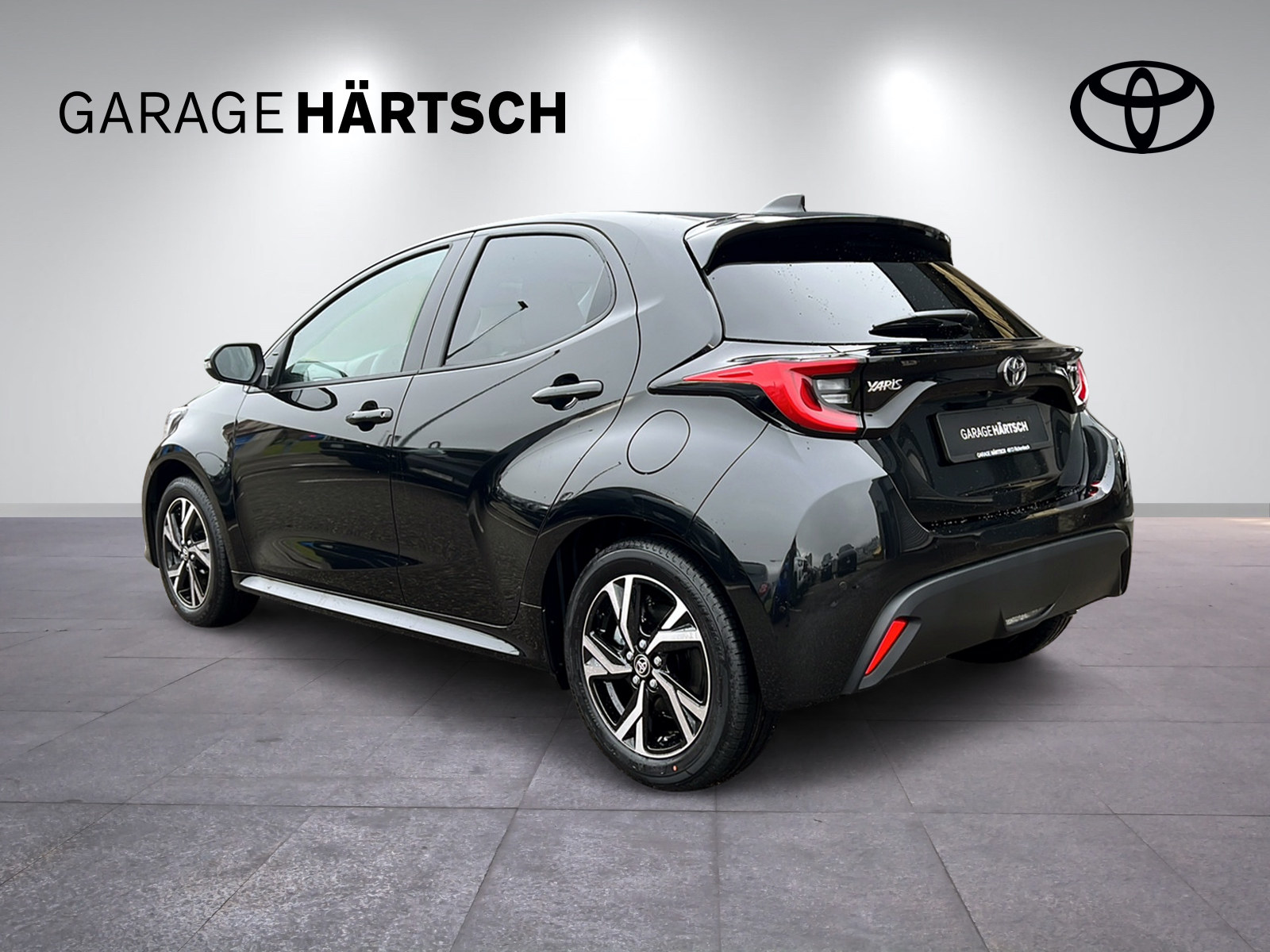 TOYOTA Yaris 1.5 VVT-i HSD Trend-image-3