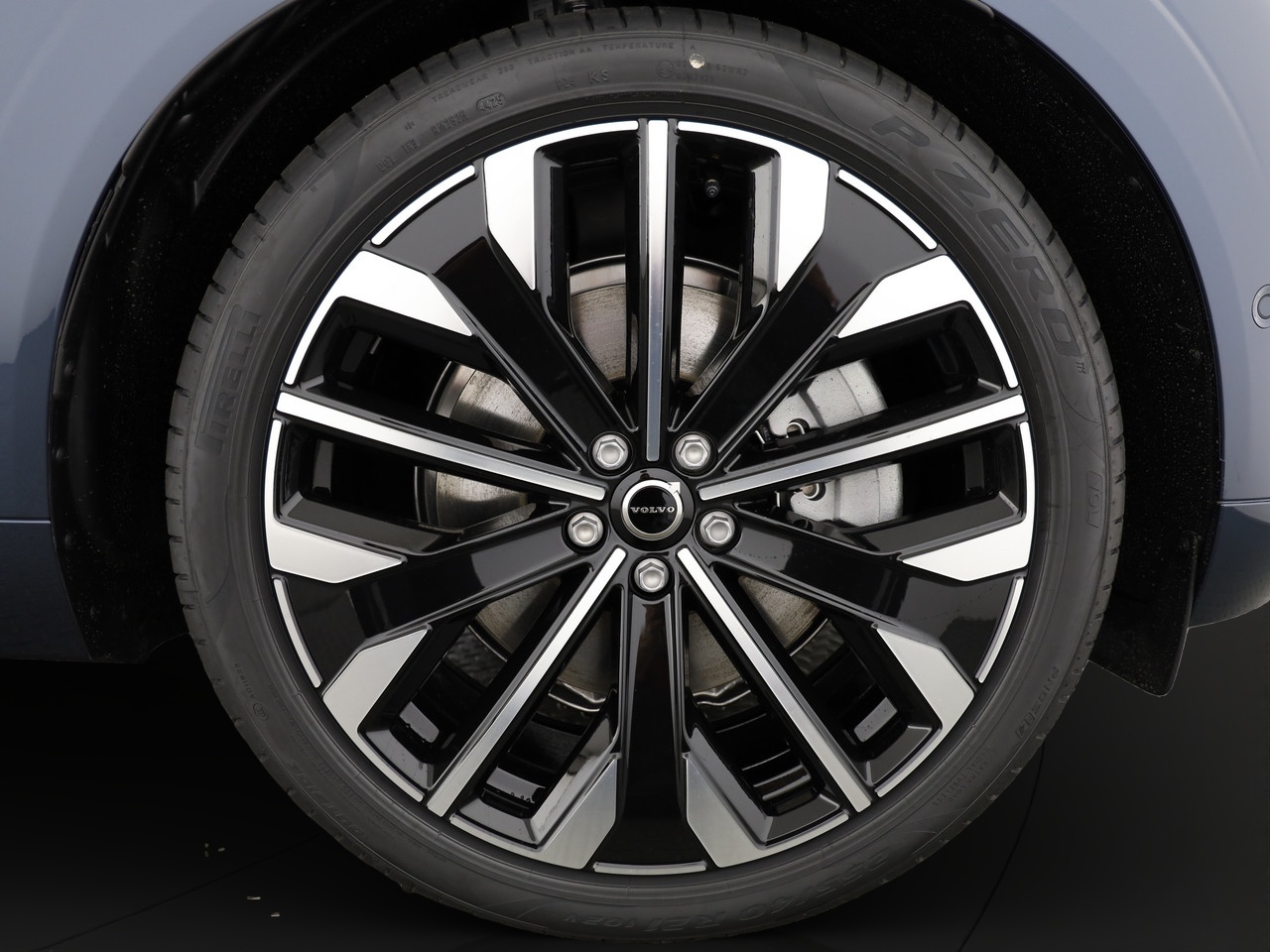 VOLVO XC60 2.0 T6 TE Ultra Bright eAWD-image-4