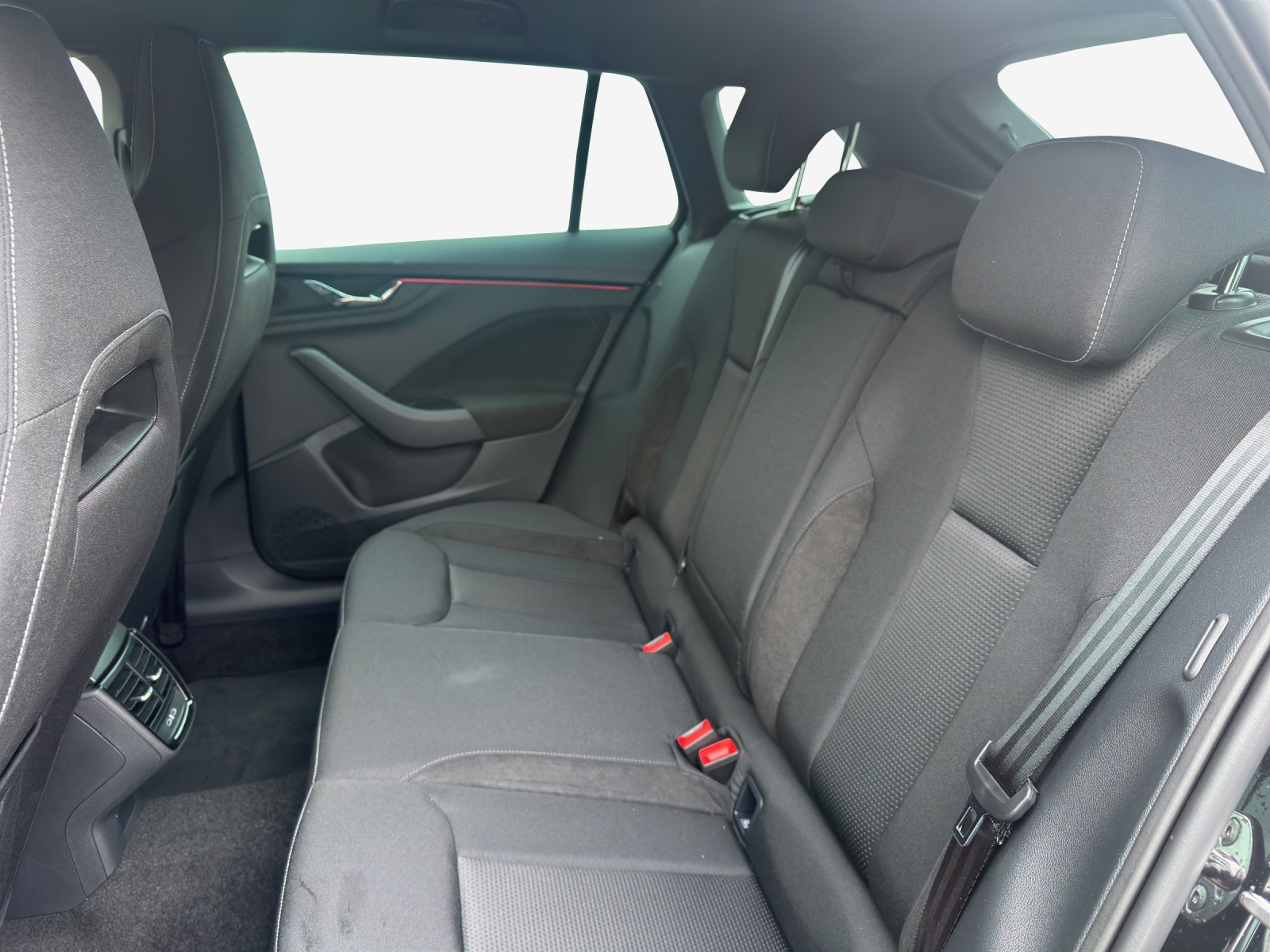 SKODA Scala 1.0 TSI Dynamic DSG-image-11