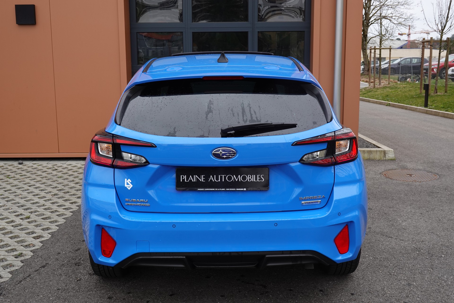 SUBARU Impreza 2.0 e-Boxer Luxury AWD Lineartronic - " Toit Ouvrant * CH Fahrzeug * 8 Roues Subaru* Apple Car Play "-image-7