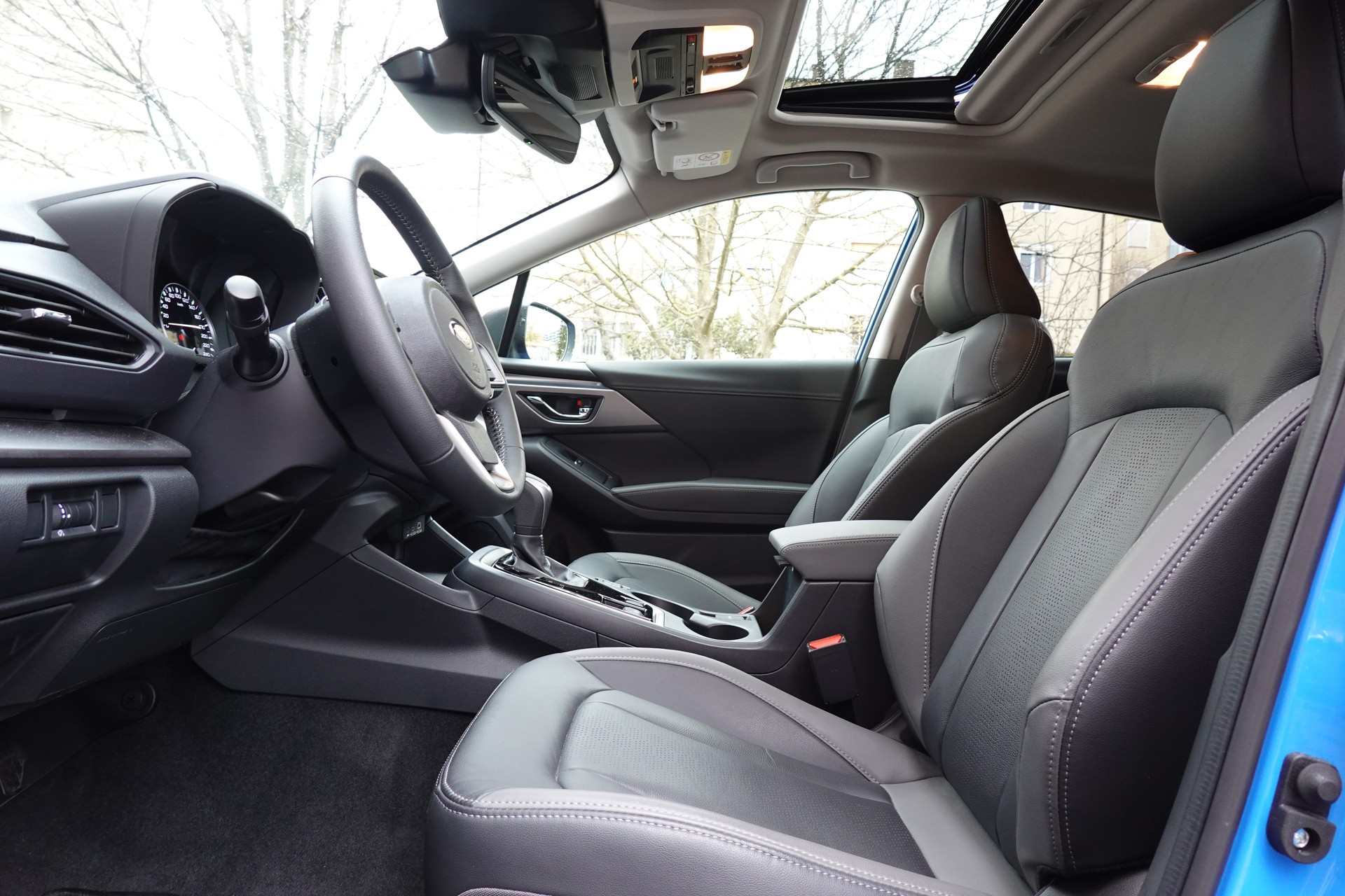 SUBARU Impreza 2.0 e-Boxer Luxury AWD Lineartronic - " Toit Ouvrant * CH Fahrzeug * 8 Roues Subaru* Apple Car Play "-image-22