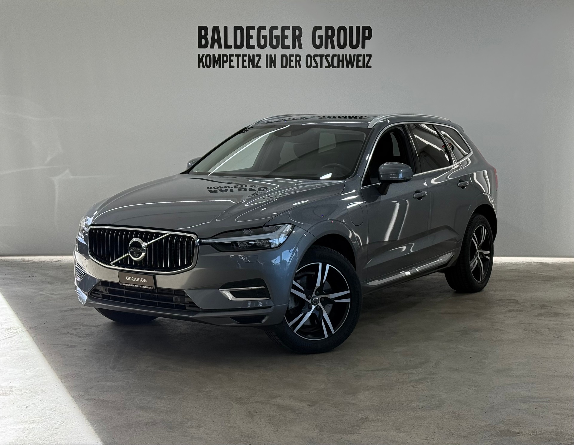 VOLVO XC60 2.0 T6 TE Inscription eAW-image-0