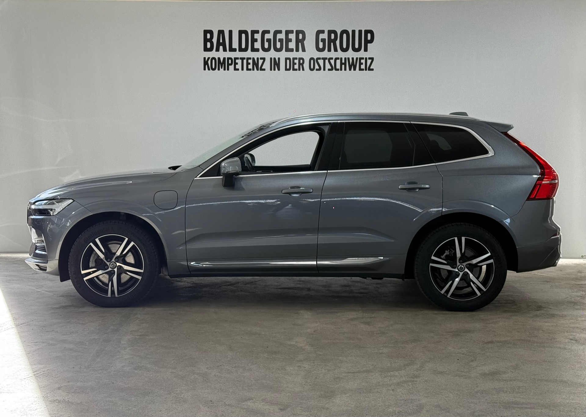 VOLVO XC60 2.0 T6 TE Inscription eAW-image-1