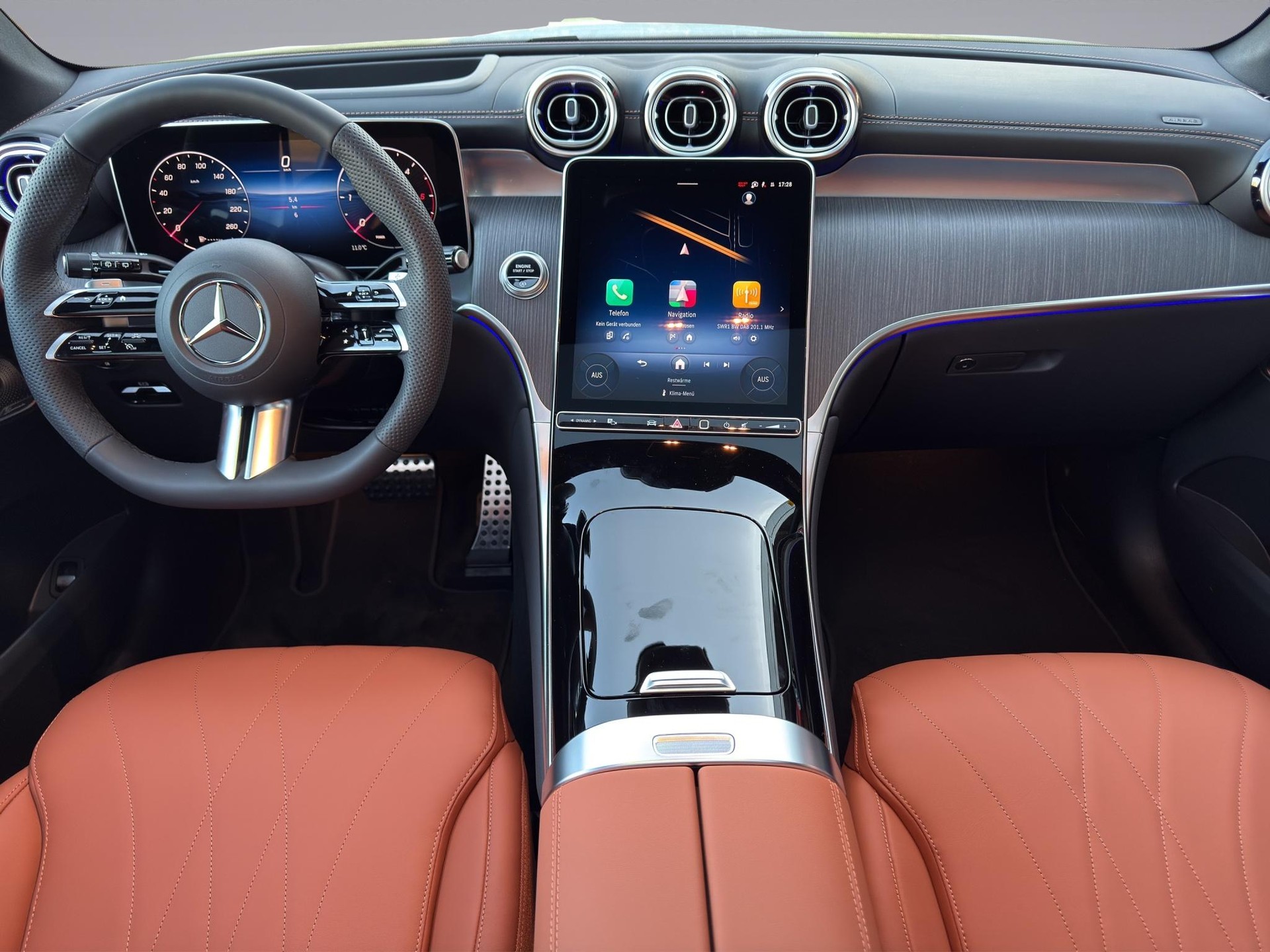 MERCEDES-BENZ GLC 220 d AMG Line 4matic-image-14