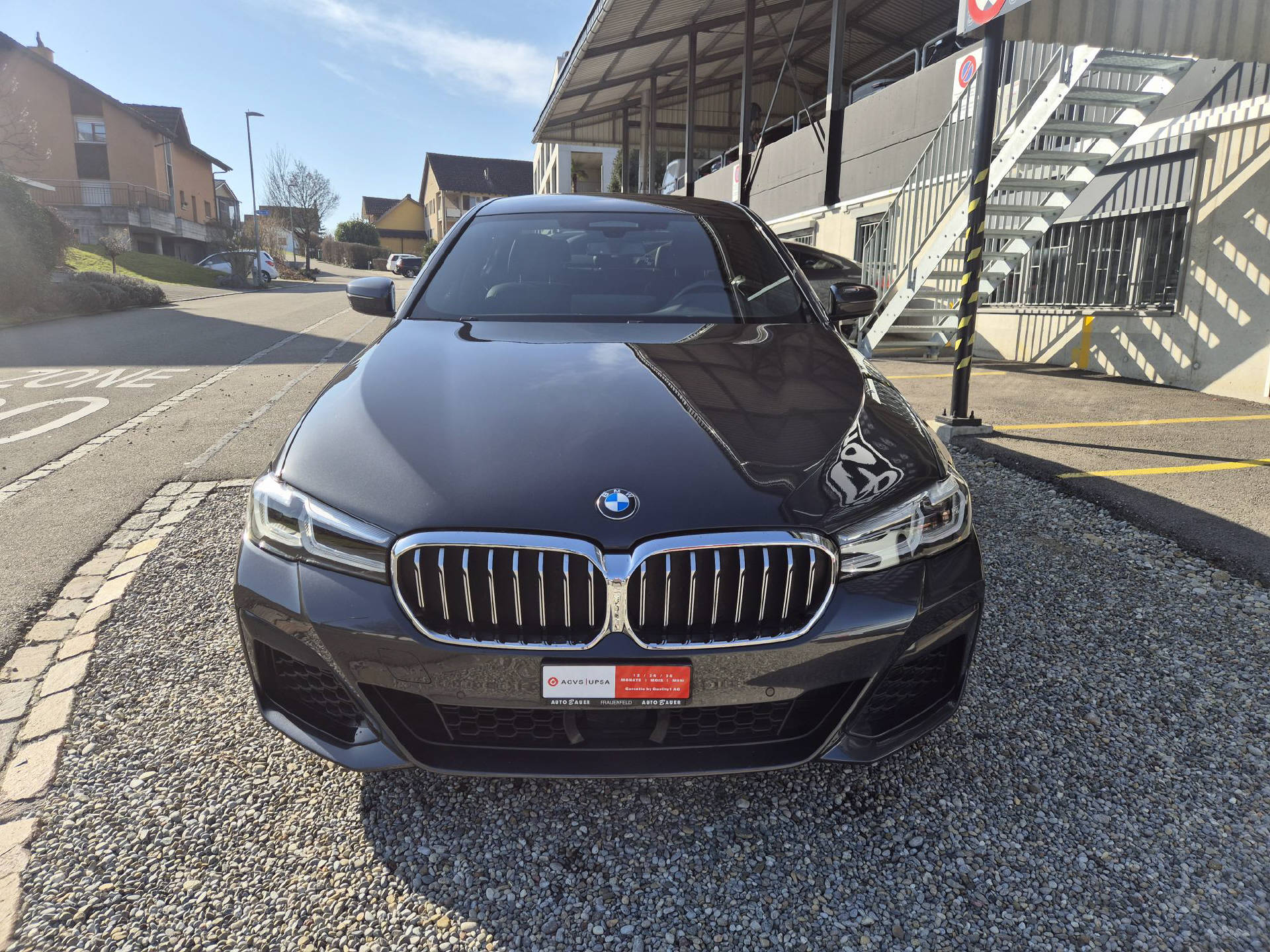 BMW 520d xDrive M-Sport-image-2