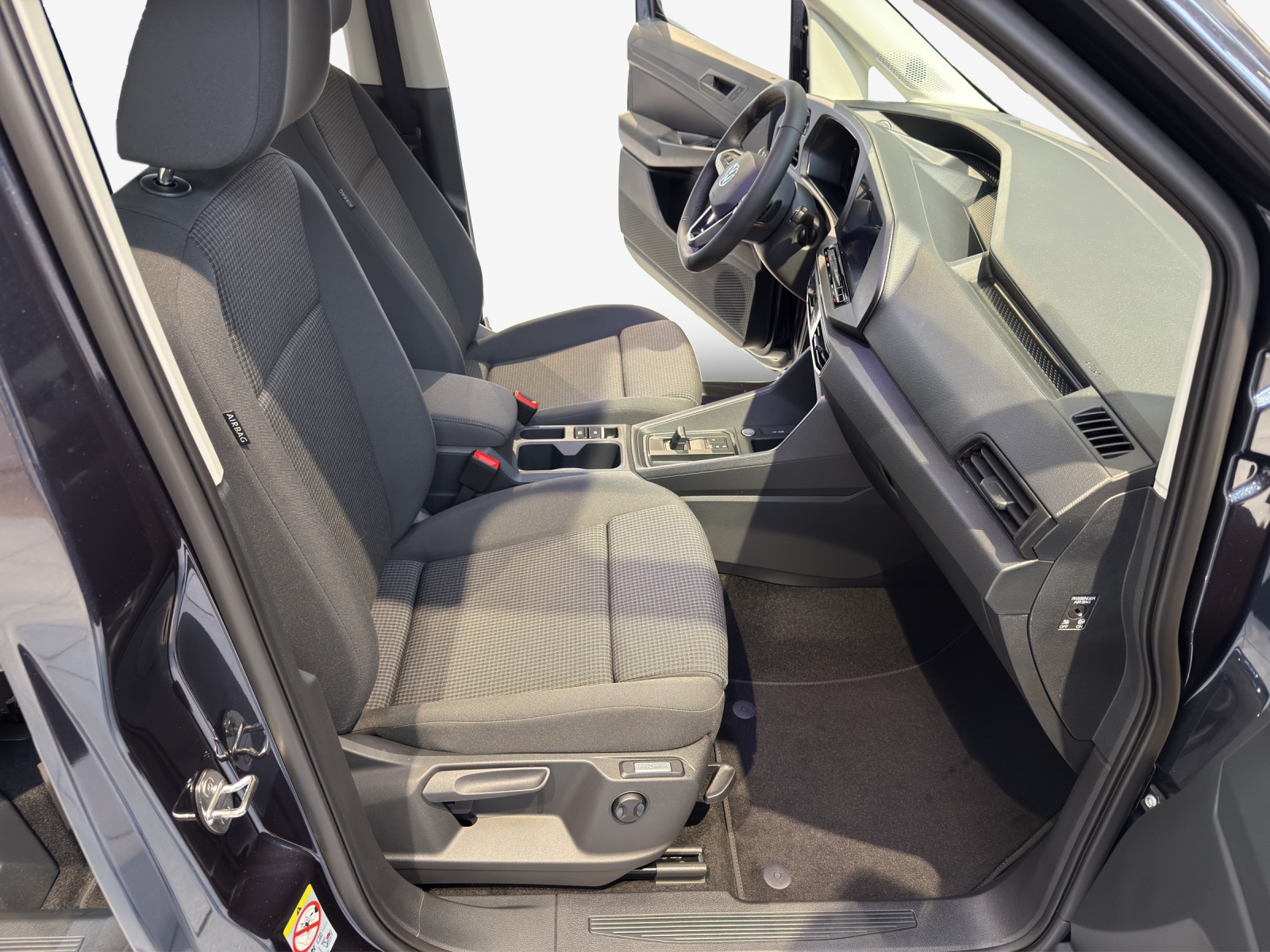 VW Caddy 2.0 TDI Liberty DSG-image-15