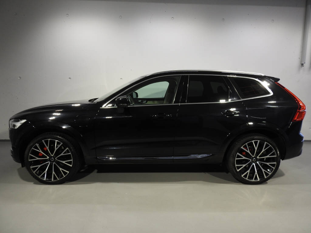VOLVO XC60 2.0 T8 TE Inscription eAWD-image-2
