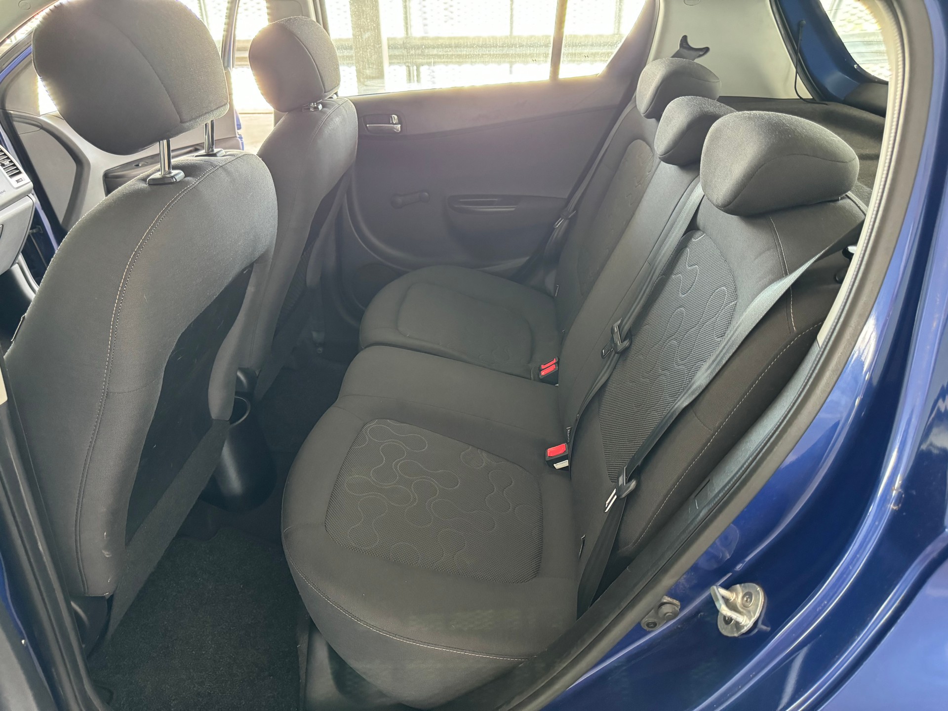 HYUNDAI i20 1.4 Style Automatic-image-13