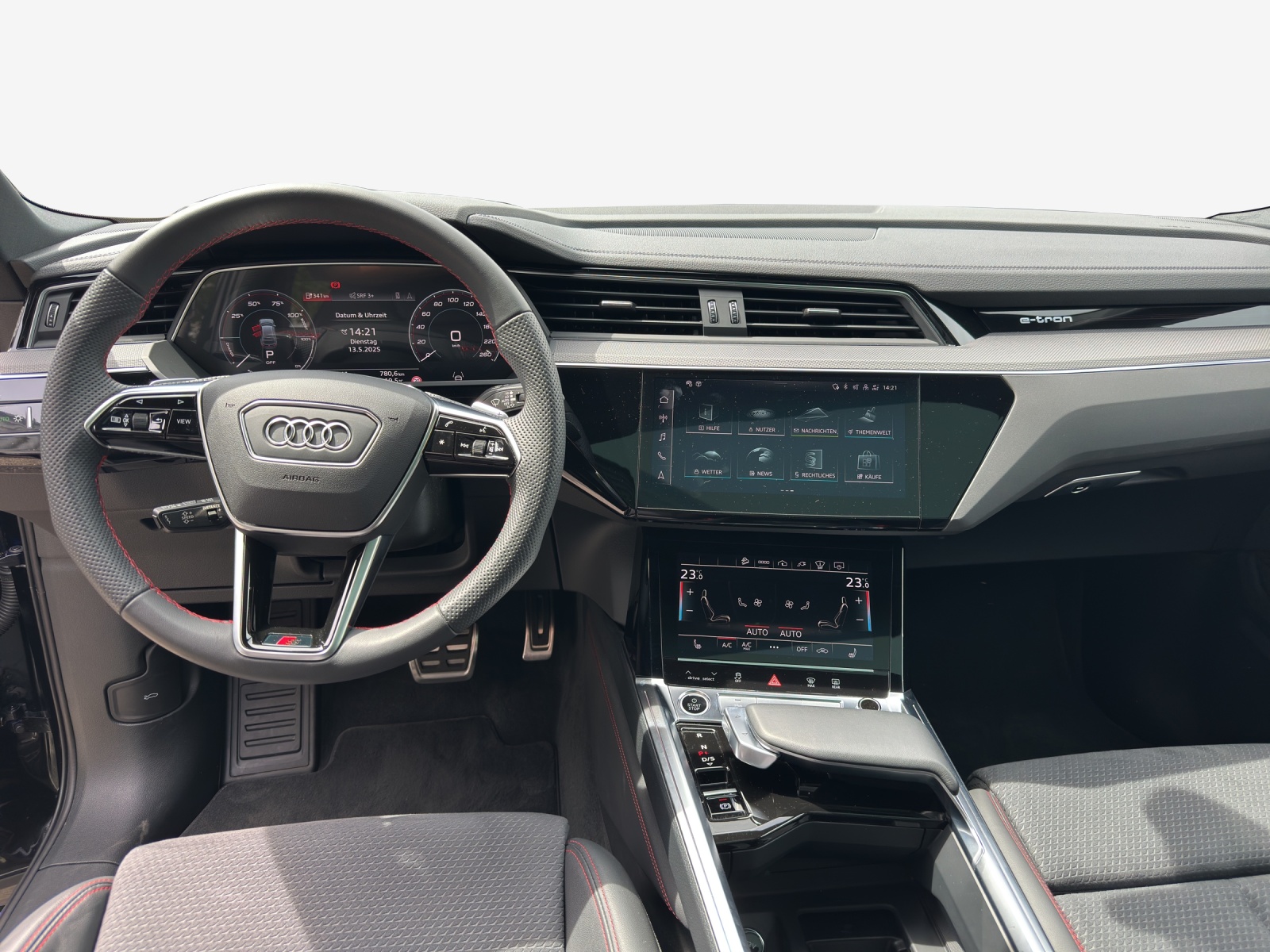 AUDI Q8 Sportback 55 e-tron Black Edition quattro-image-9