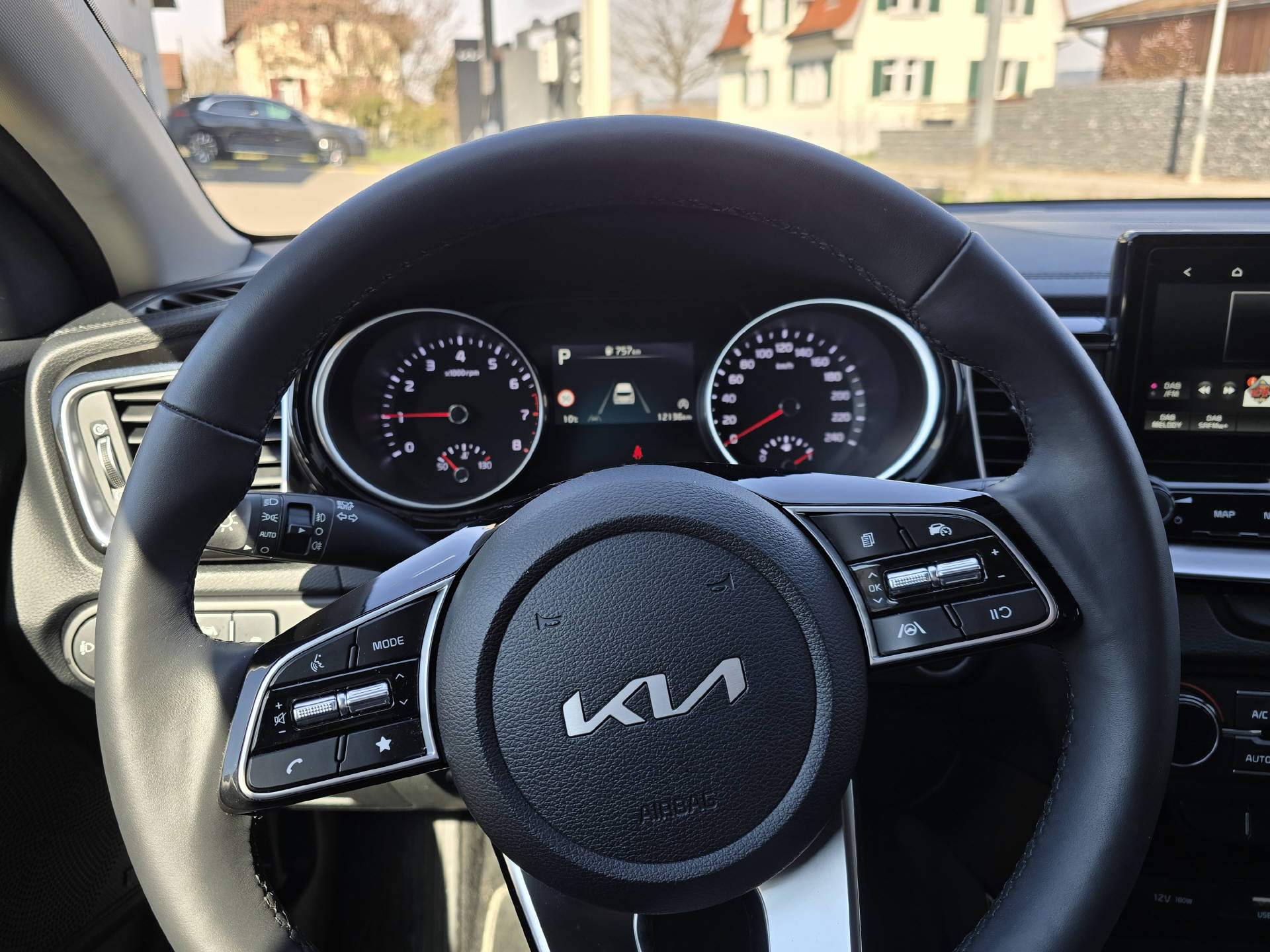 KIA Ceed SW 1.5 T-GDi Power-image-7