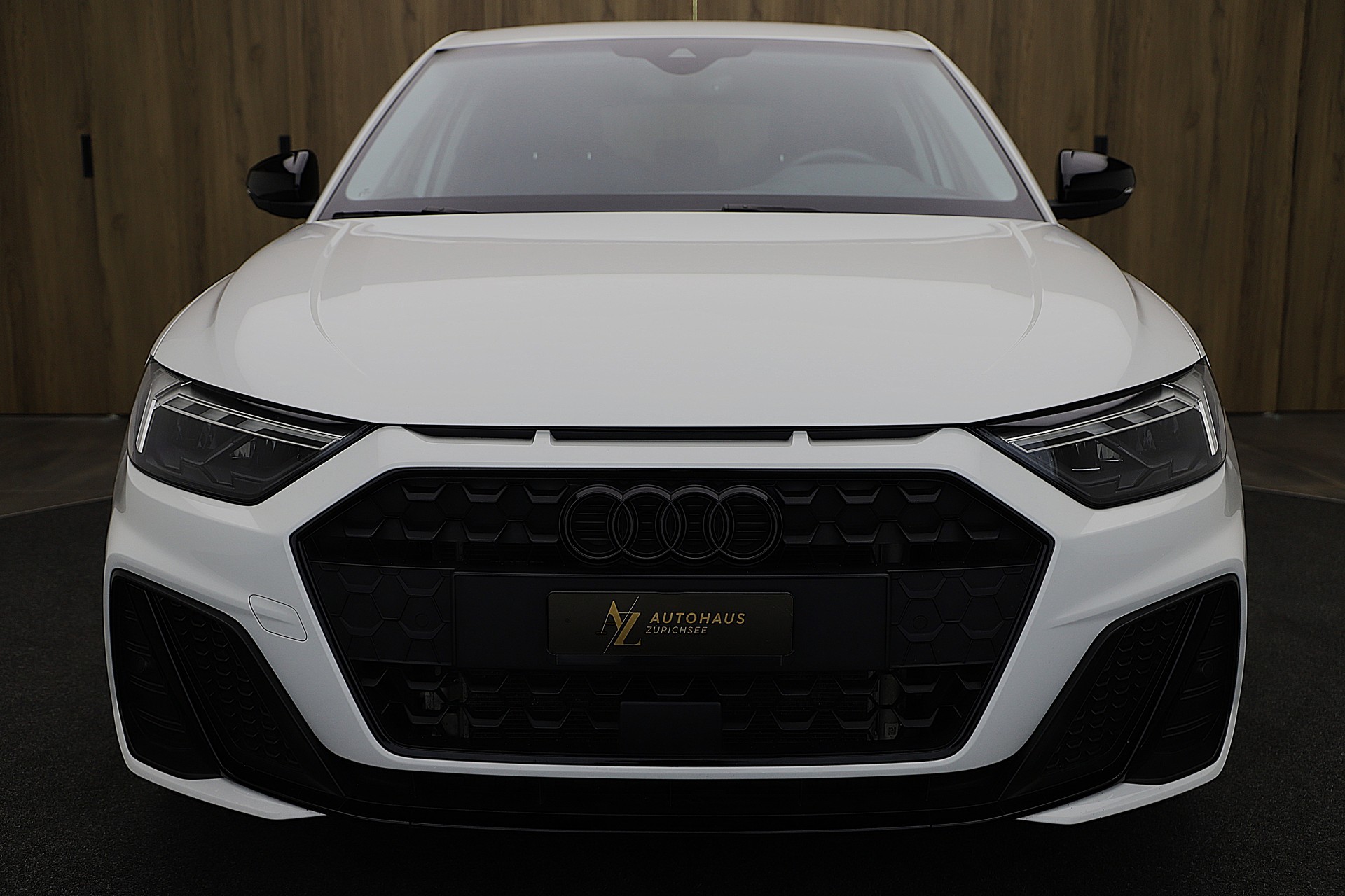AUDI A1 Sportback 30 TFSI S Line Attraction S-tronic-image-1