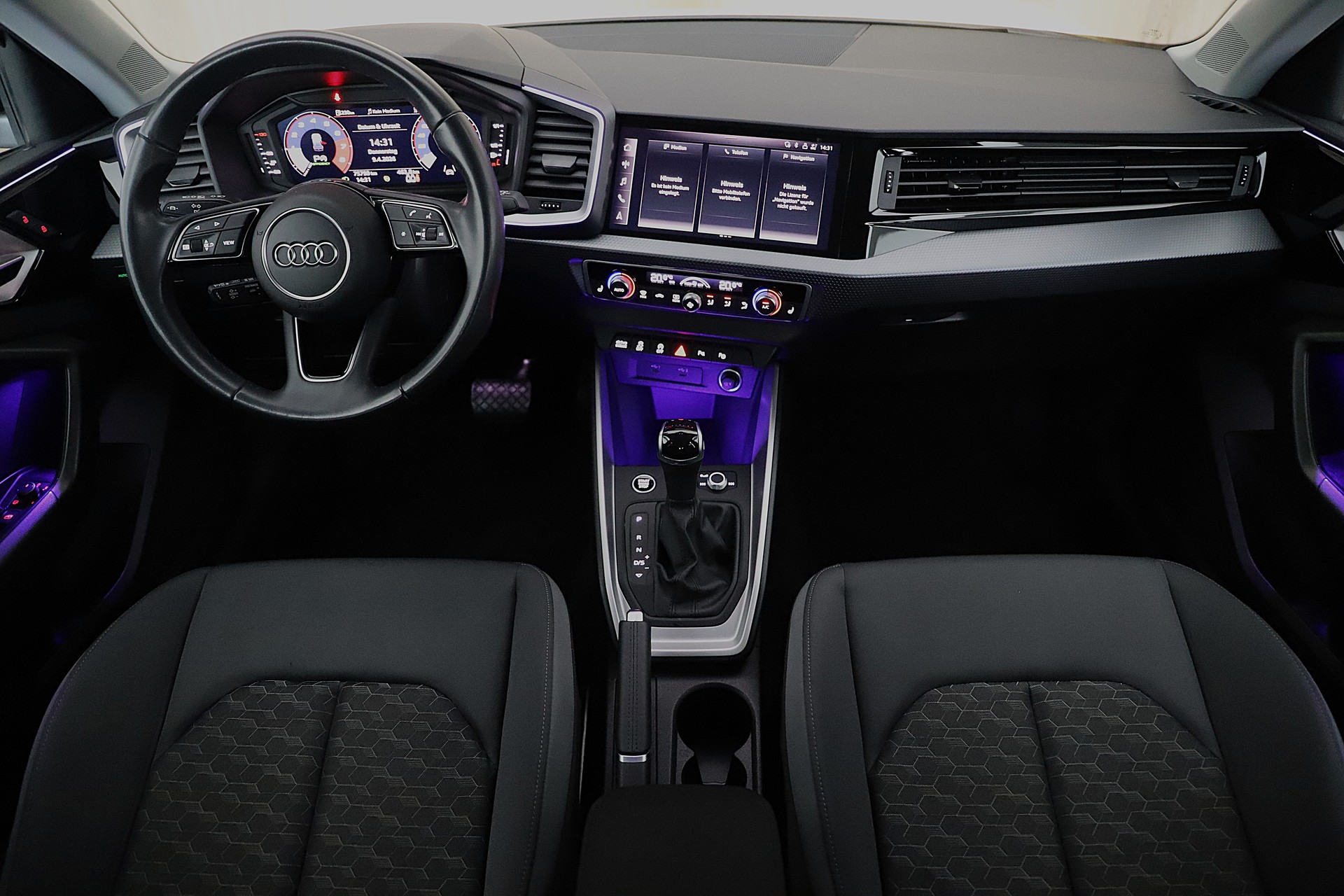 AUDI A1 Sportback 30 TFSI S Line Attraction S-tronic-image-5