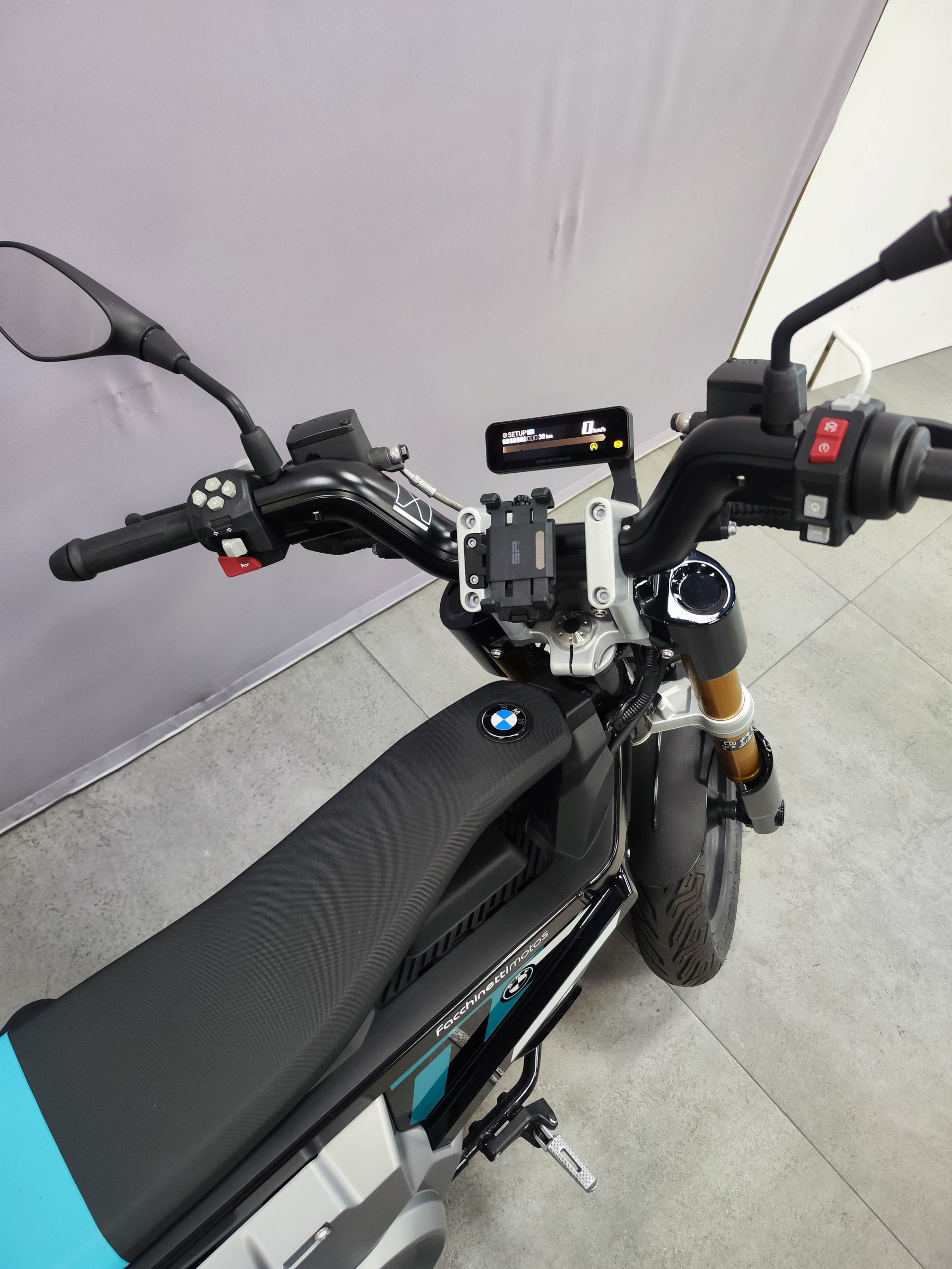 BMW CE 02 Highline *** version 4kW - Permis AM/A1 ***-image-4