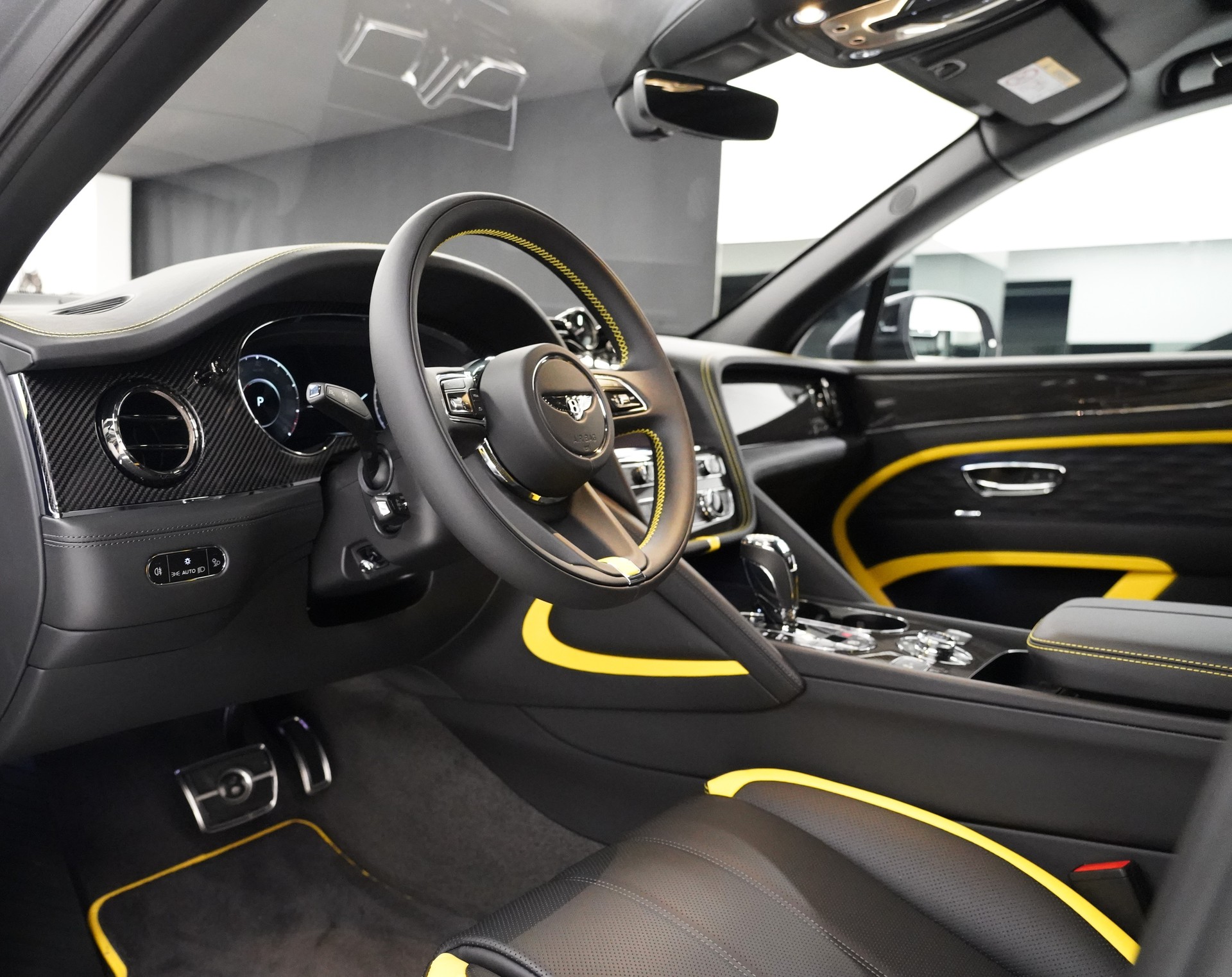 BENTLEY Bentayga V8 Speed MY26-image-8