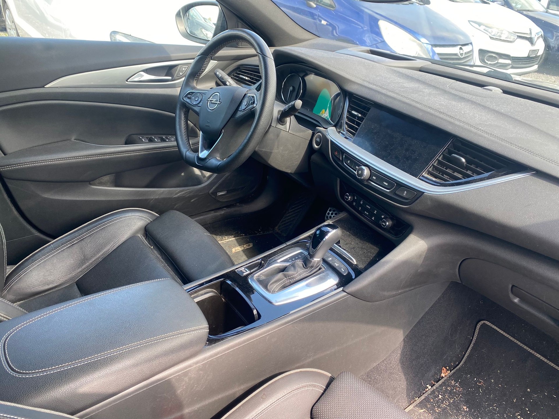 OPEL Insignia 2.0 T Sports Tourer GSi Automatic-image-10