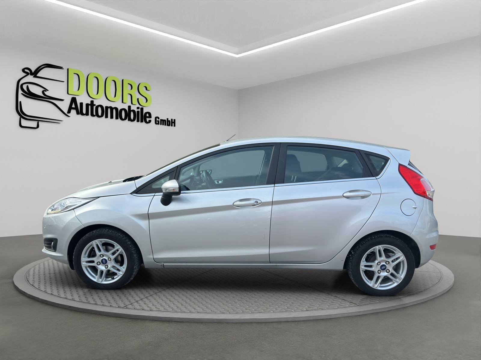FORD Fiesta 1.6 Ti-VCT Trend PowerShift-image-7