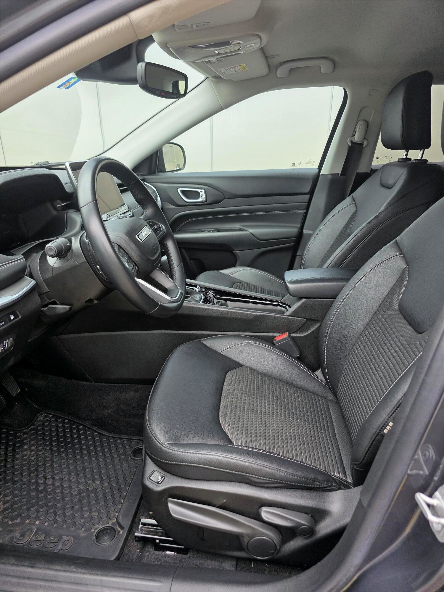 JEEP Jeep Compass 4xe Limited Plus AWD | 240 PS | 8-fach bereift | 360° Kamera-image-5