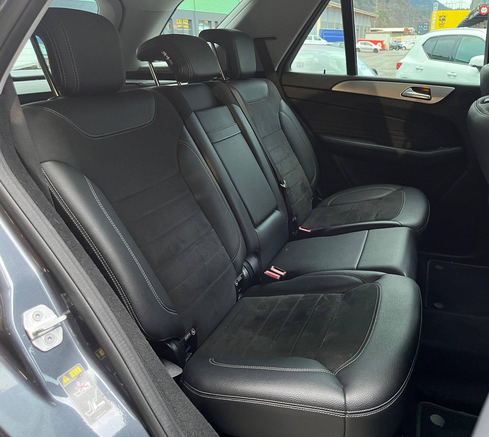 MERCEDES-BENZ ML 350 BlueTEC Executive 4Matic 7G-Tronic-image-11