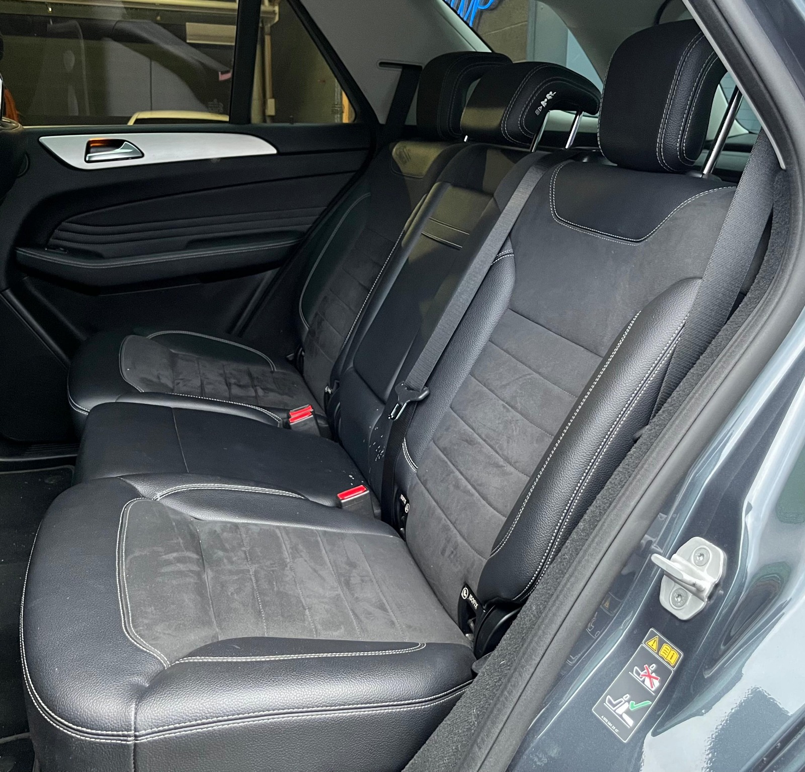 MERCEDES-BENZ ML 350 BlueTEC Executive 4Matic 7G-Tronic-image-9