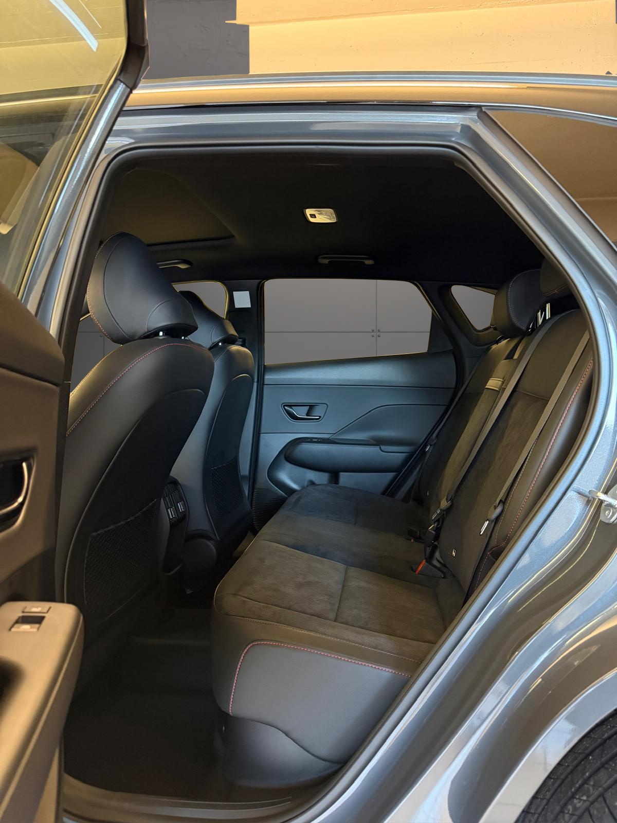 HYUNDAI Kona 1.6 GDi Hybrid N-Line-image-3