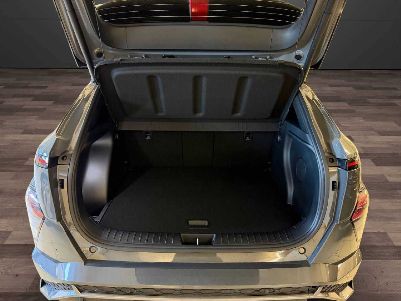 HYUNDAI Kona 1.6 GDi Hybrid N-Line-image-6