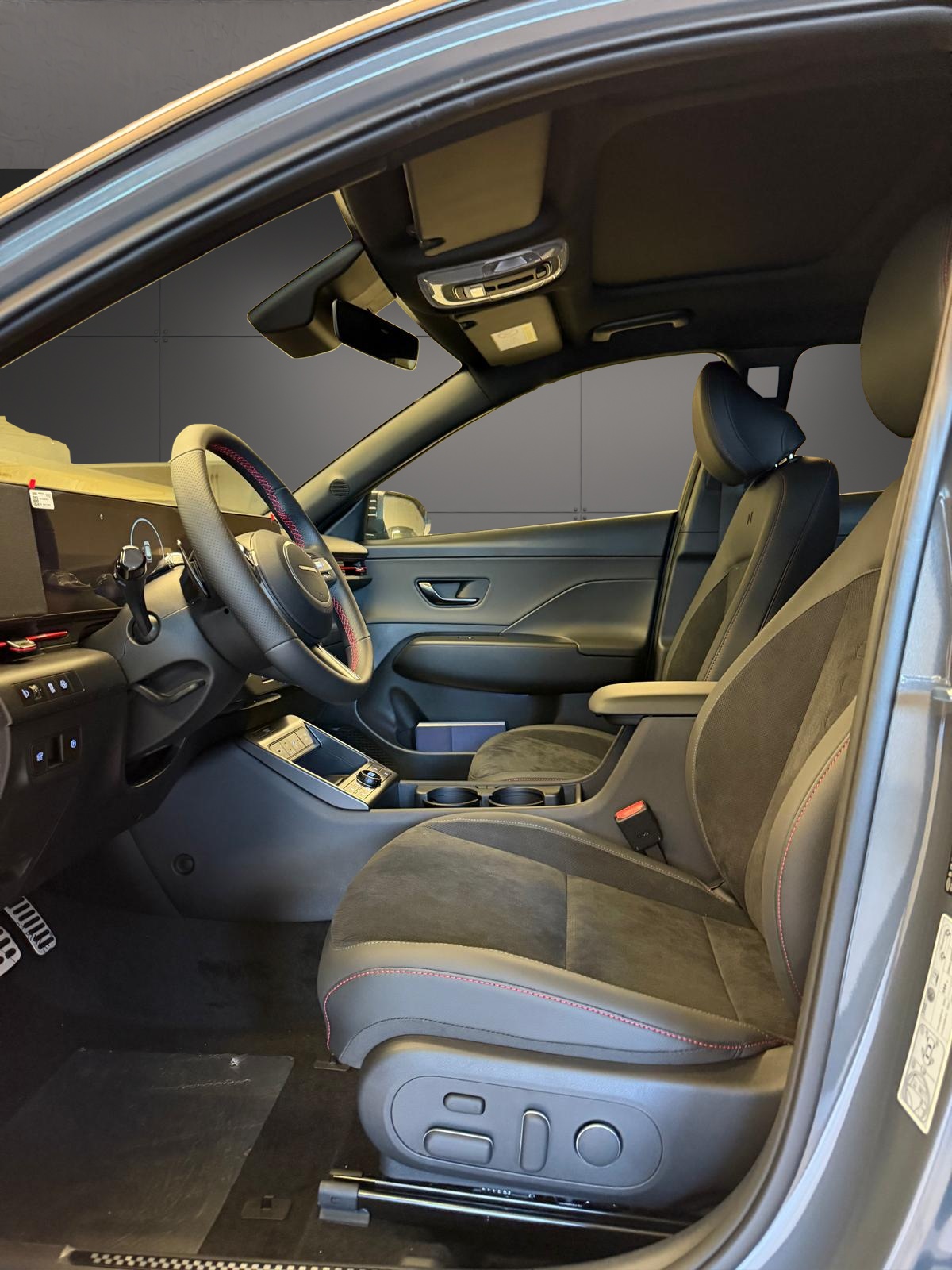 HYUNDAI Kona 1.6 GDi Hybrid N-Line-image-2