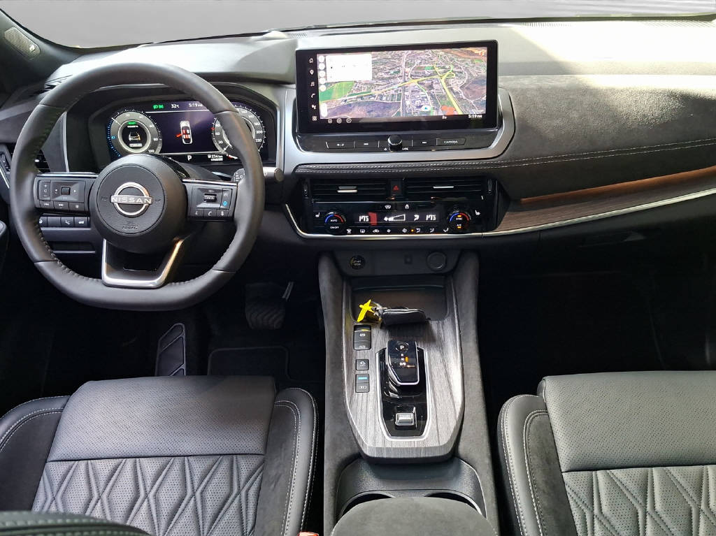 NISSAN Qashqai 1.5 VC-T Tekna+-image-4