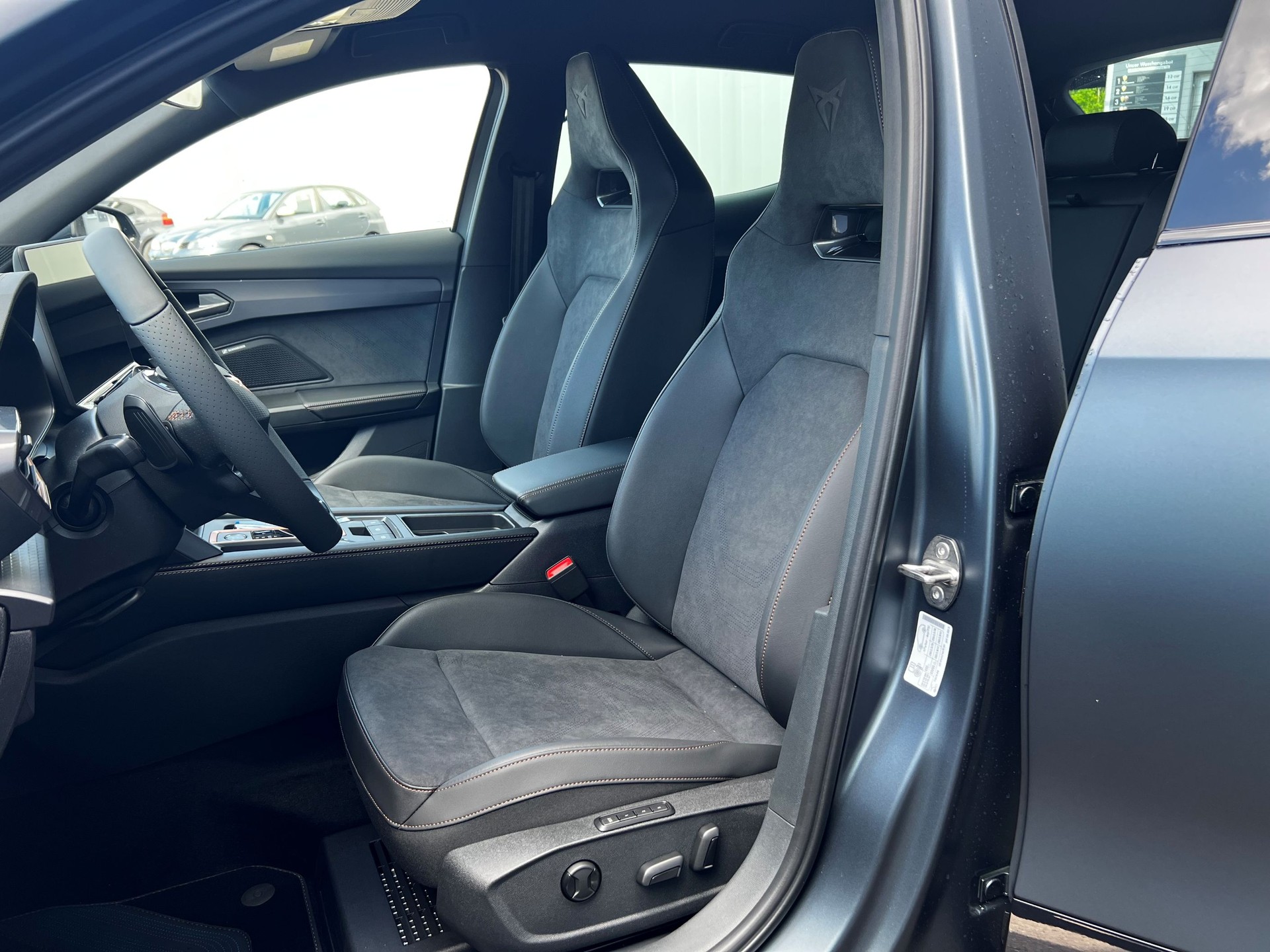 CUPRA Formentor 1.5 TSI Prime Edition DSG-image-6