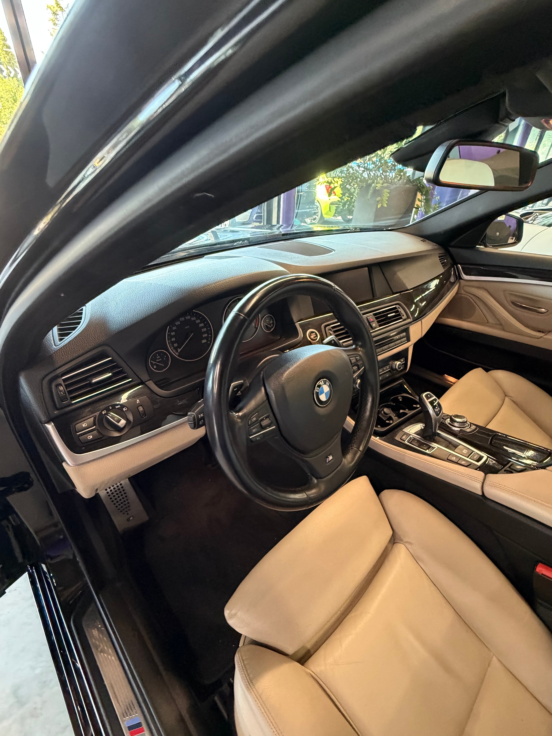 BMW 535d xDrive Touring Steptronic-image-14