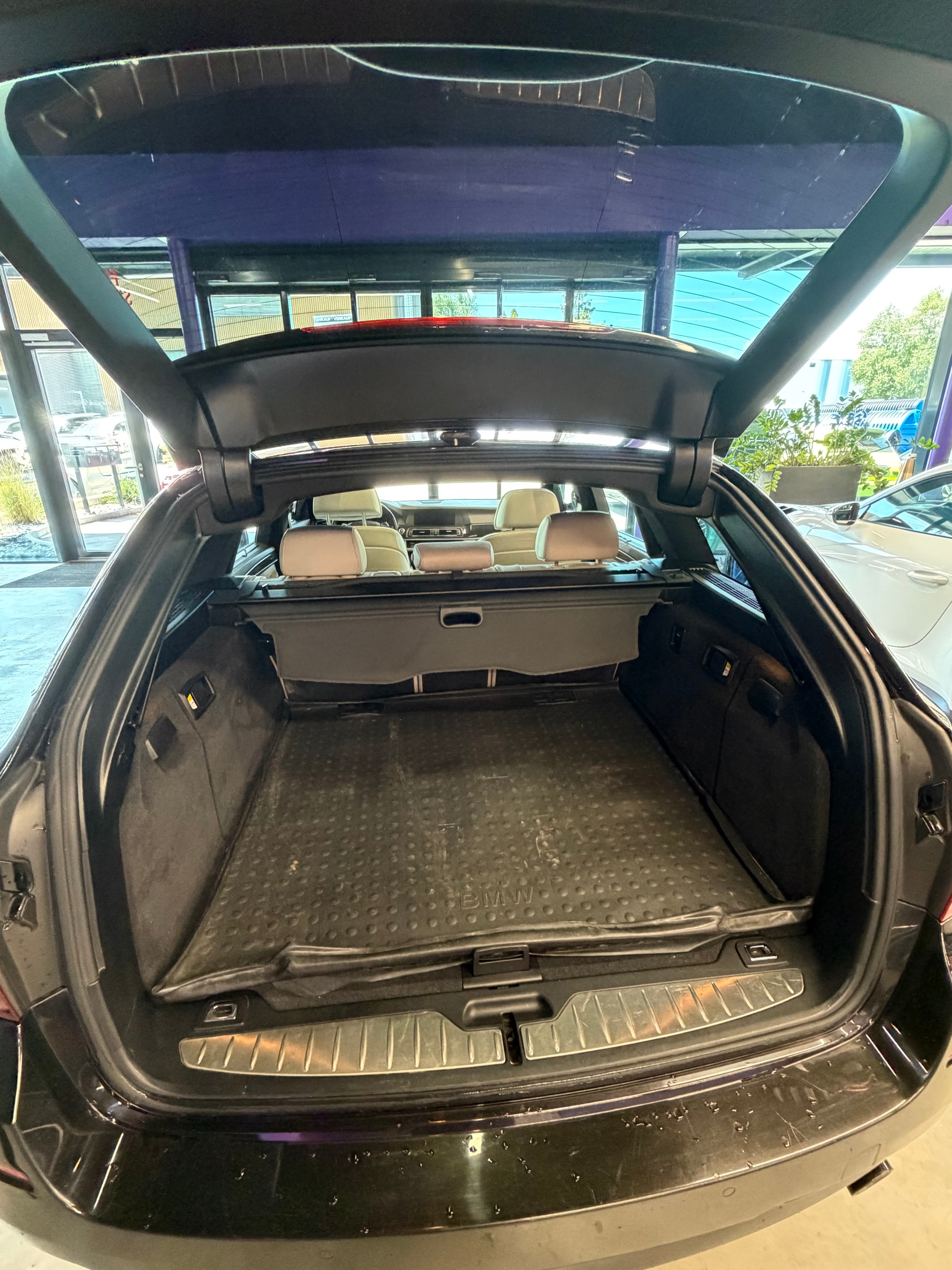 BMW 535d xDrive Touring Steptronic-image-9