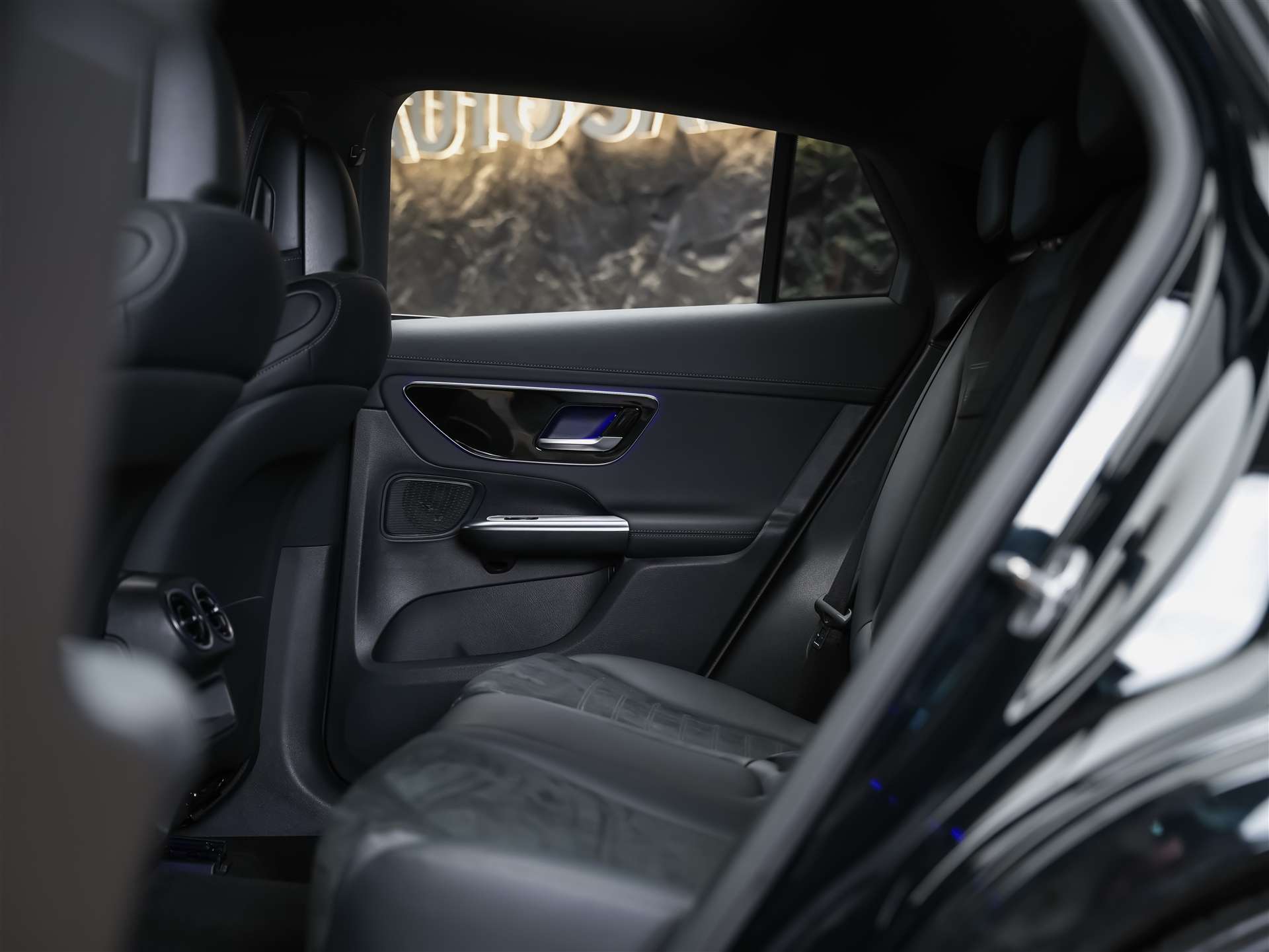 MERCEDES-BENZ GLC Coupé 220 d AMG Line 4Matic 9G-Tronic *21 Zoll*AMG Line Advanced Paket*Digital Light*-image-11