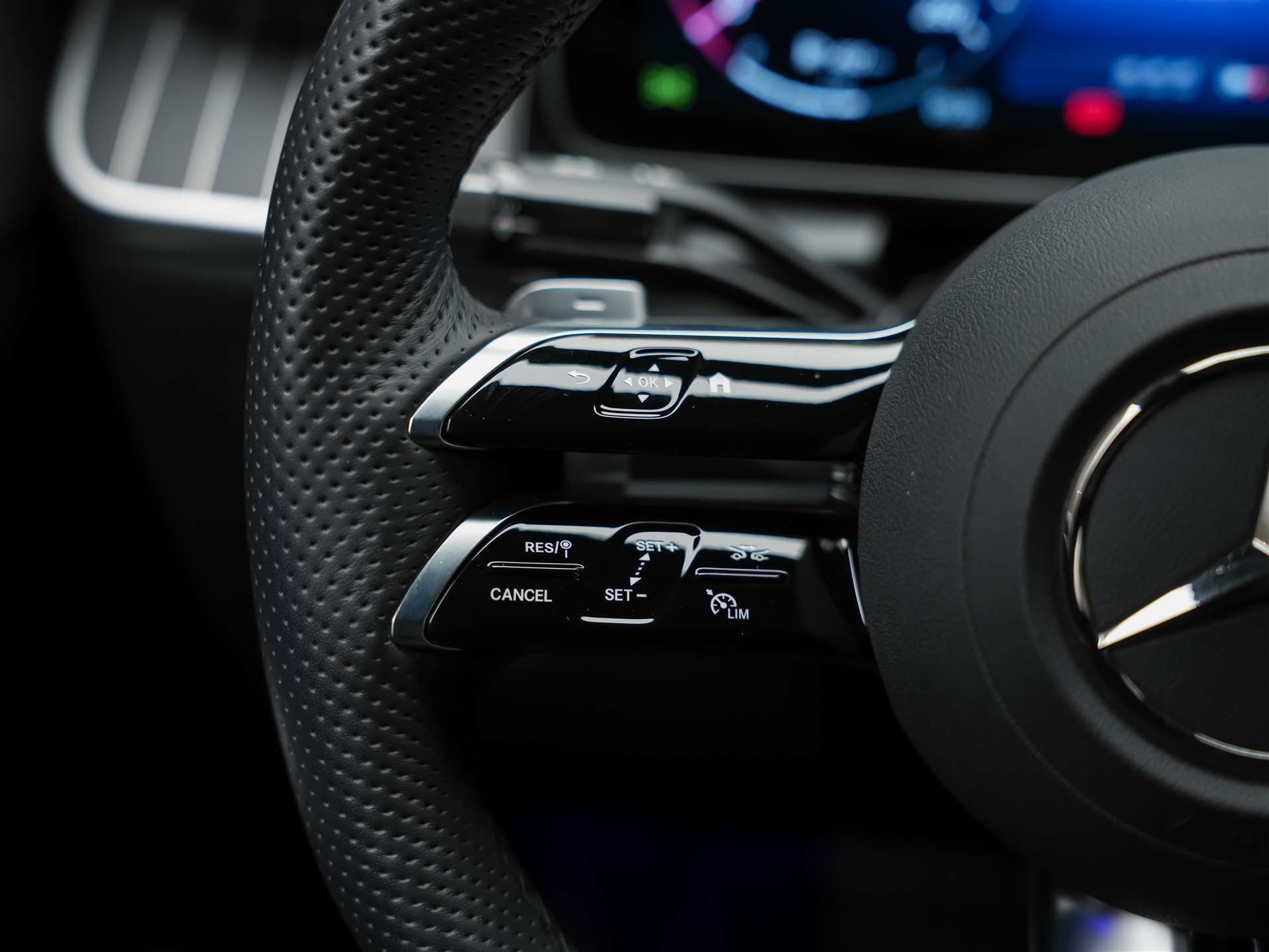 MERCEDES-BENZ GLC Coupé 220 d AMG Line 4Matic 9G-Tronic *21 Zoll*AMG Line Advanced Paket*Digital Light*-image-26