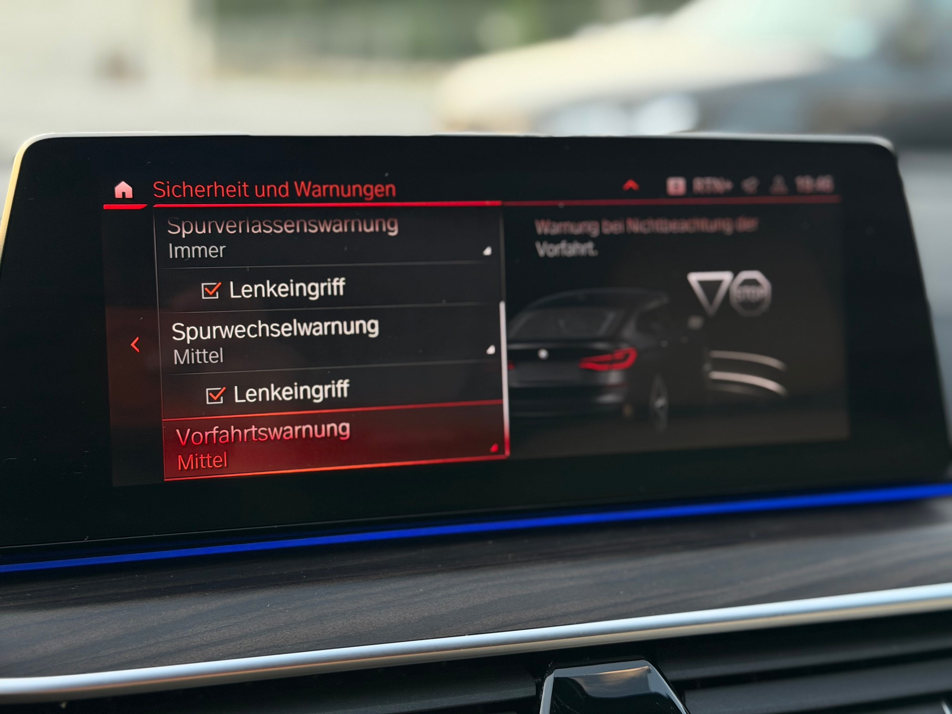 BMW 640i GT xDrive Steptronic M-Sport-image-25