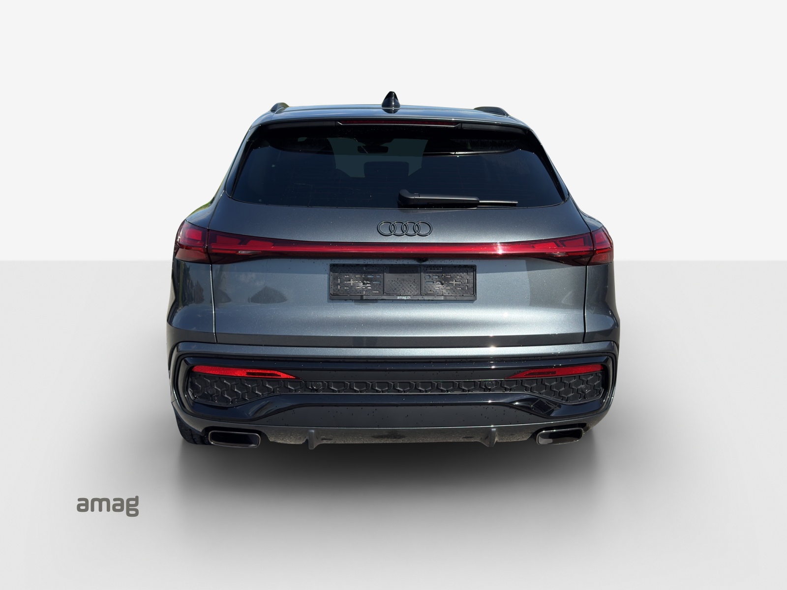 AUDI Q5 e-hybrid quattro 270 kW S-tronic-image-3