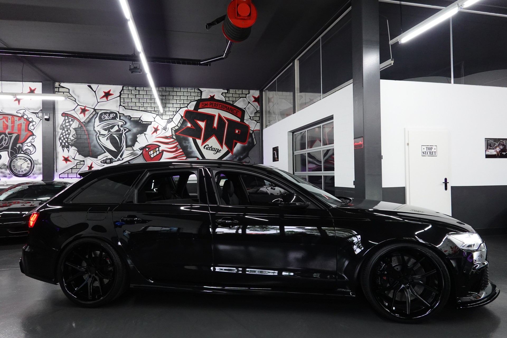 AUDI RS6 AVANT 4.0 TFSI V8 BLACK PERFORMANCE QUATTRO ON 22"-image-44