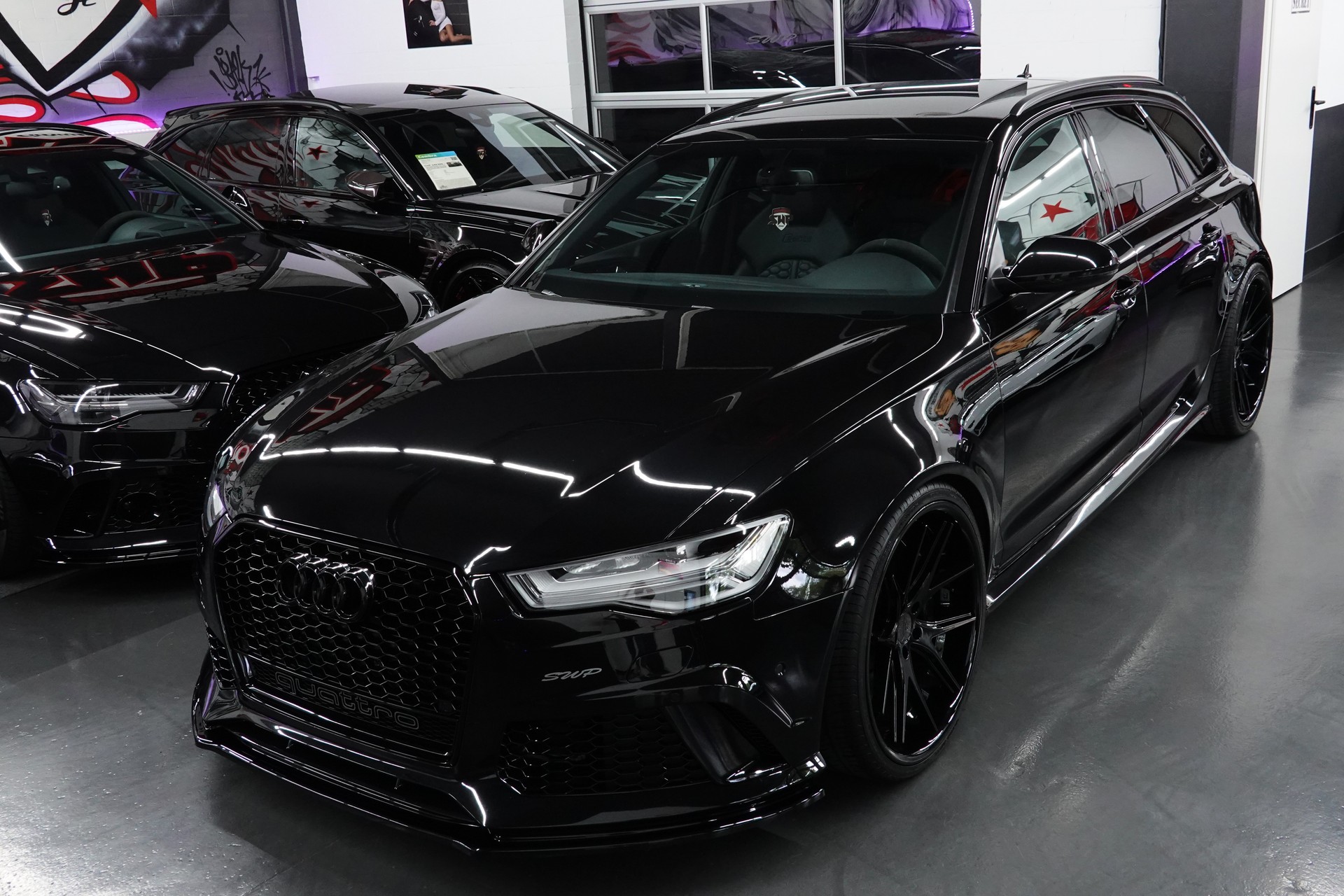 AUDI RS6 AVANT 4.0 TFSI V8 BLACK PERFORMANCE QUATTRO ON 22"-showroom-element-2