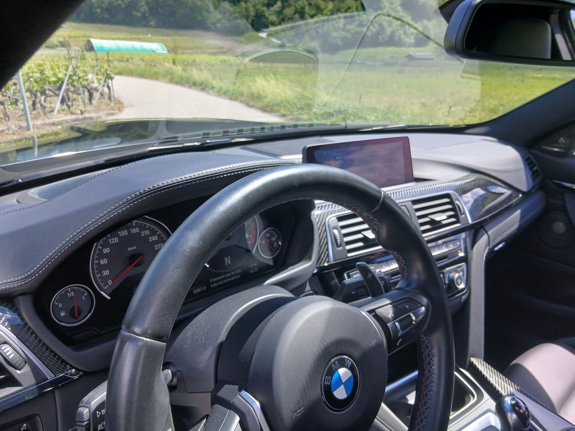BMW M4-image-10