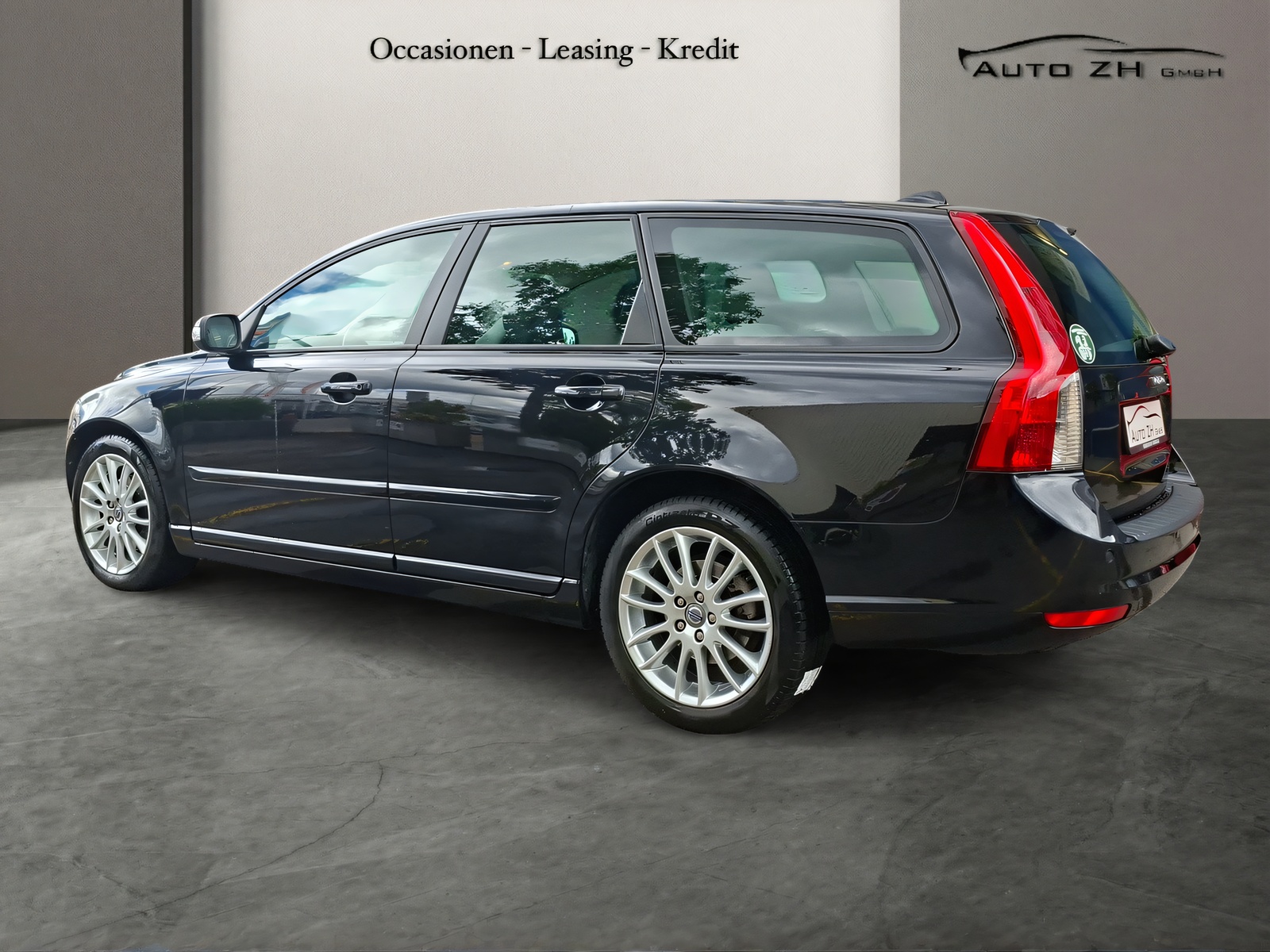 VOLVO V50 2.0D Momentum-image-5