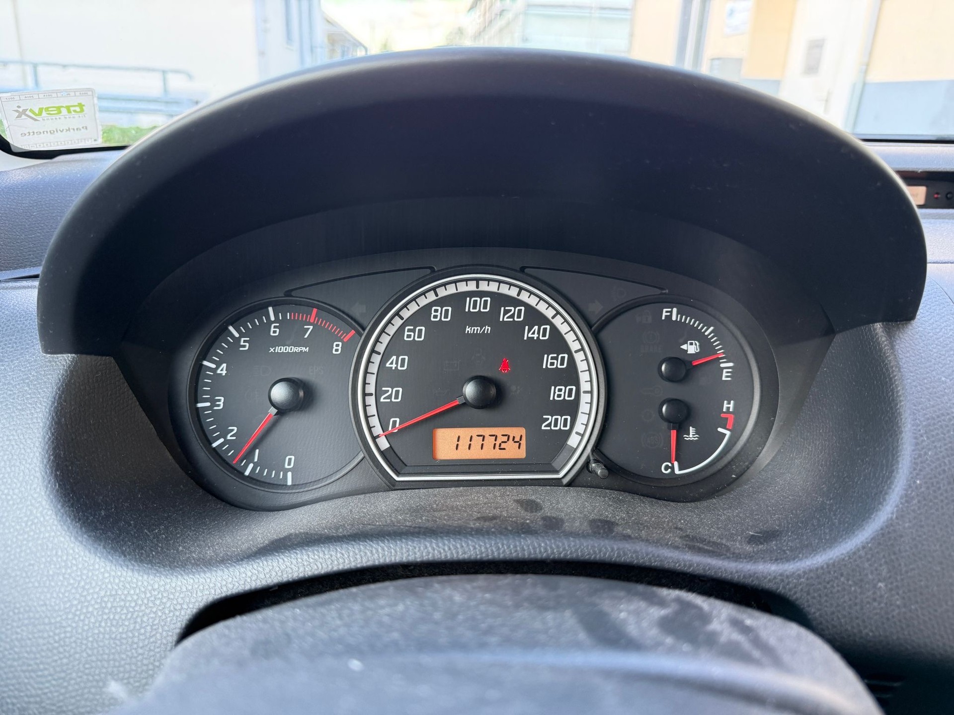 SUZUKI Swift 1.3i 16V GL 4x4-image-16